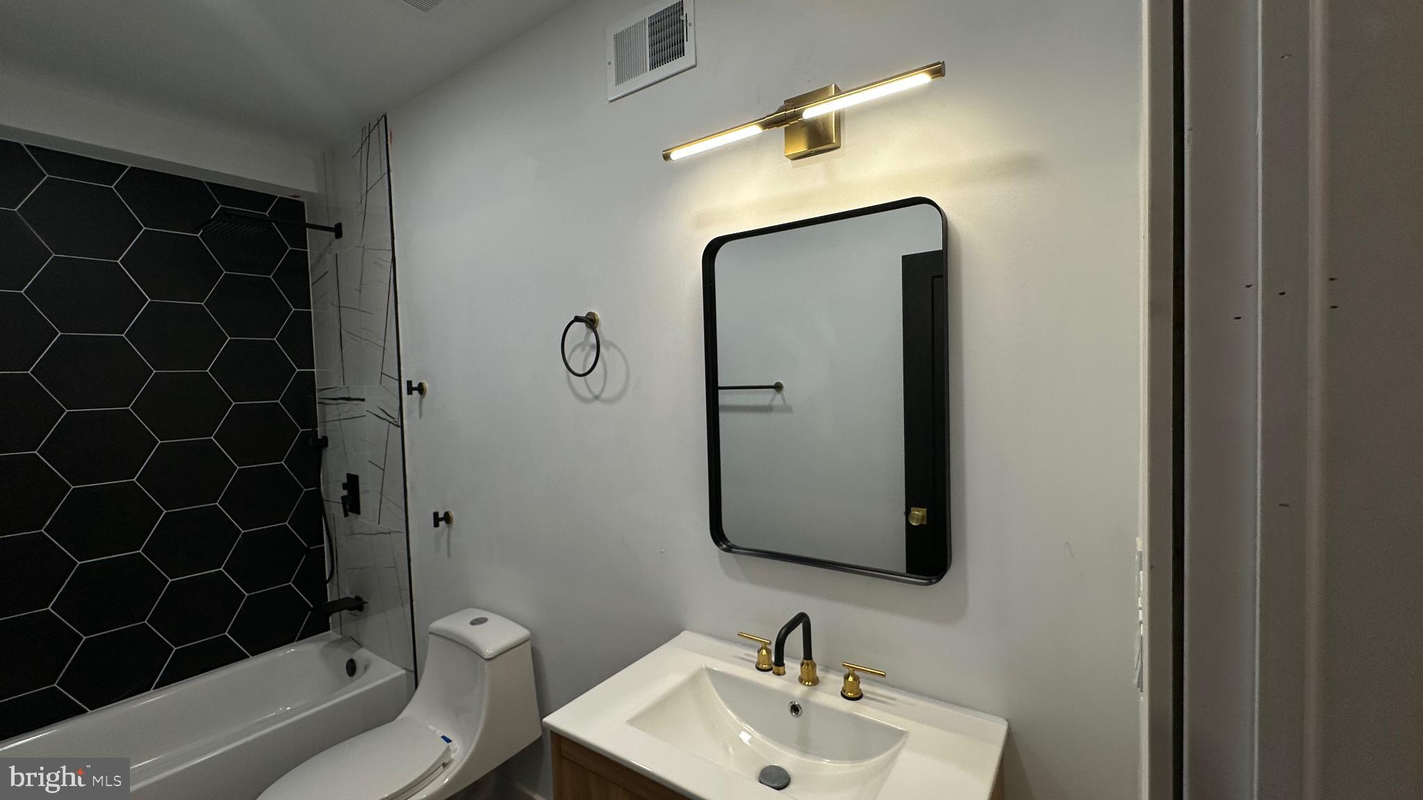 NICETOWN - Residential Lease