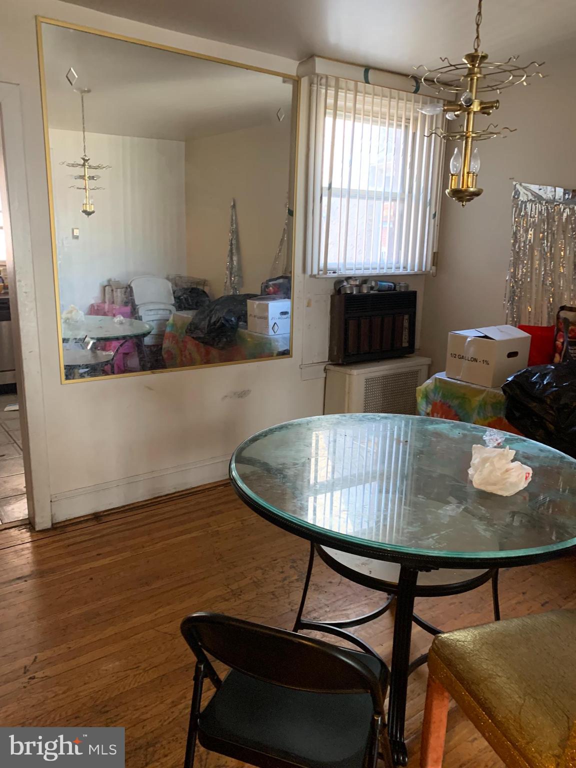 WEST OAK LANE - Residential