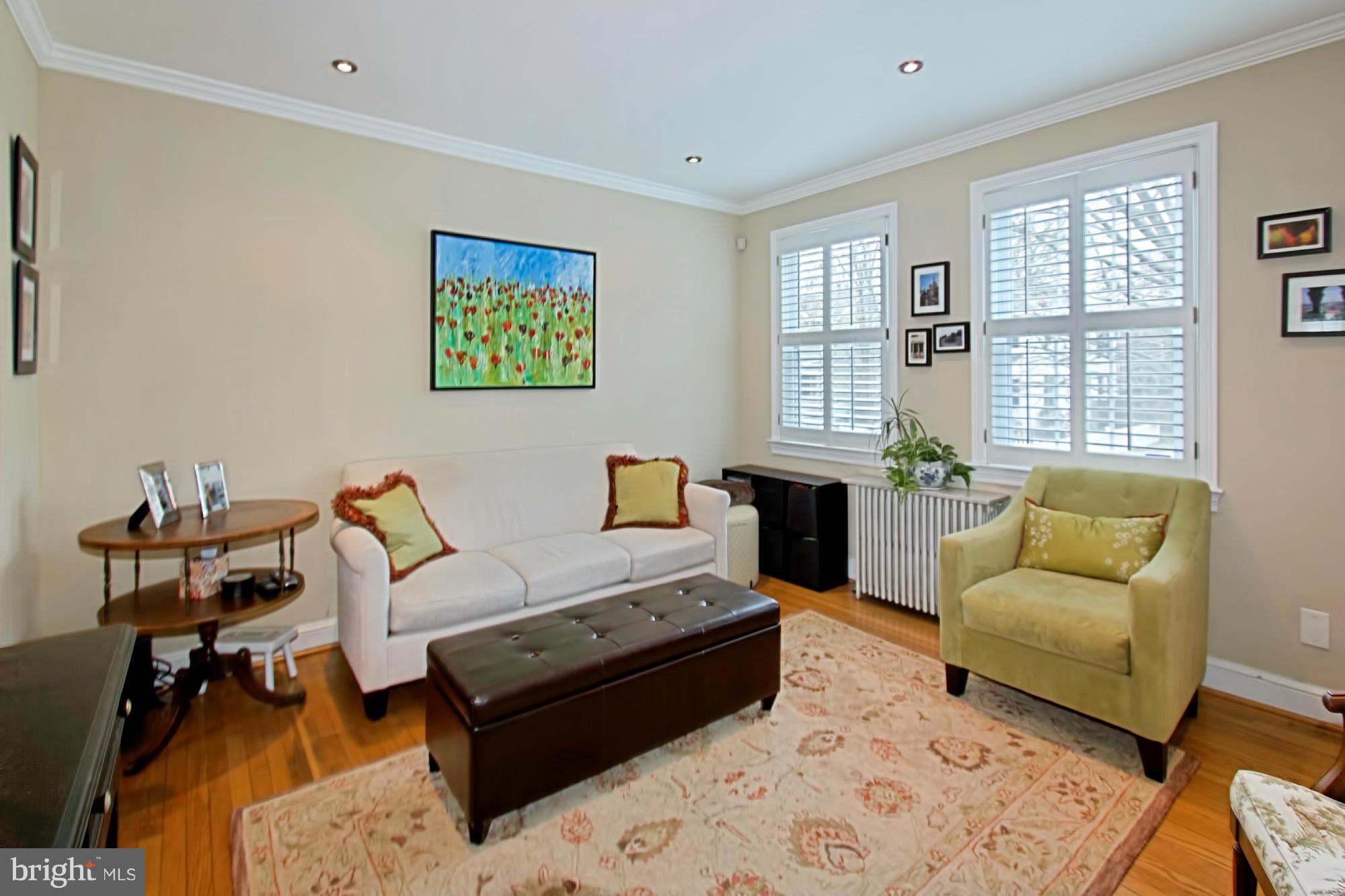 ROSEMONT - Residential