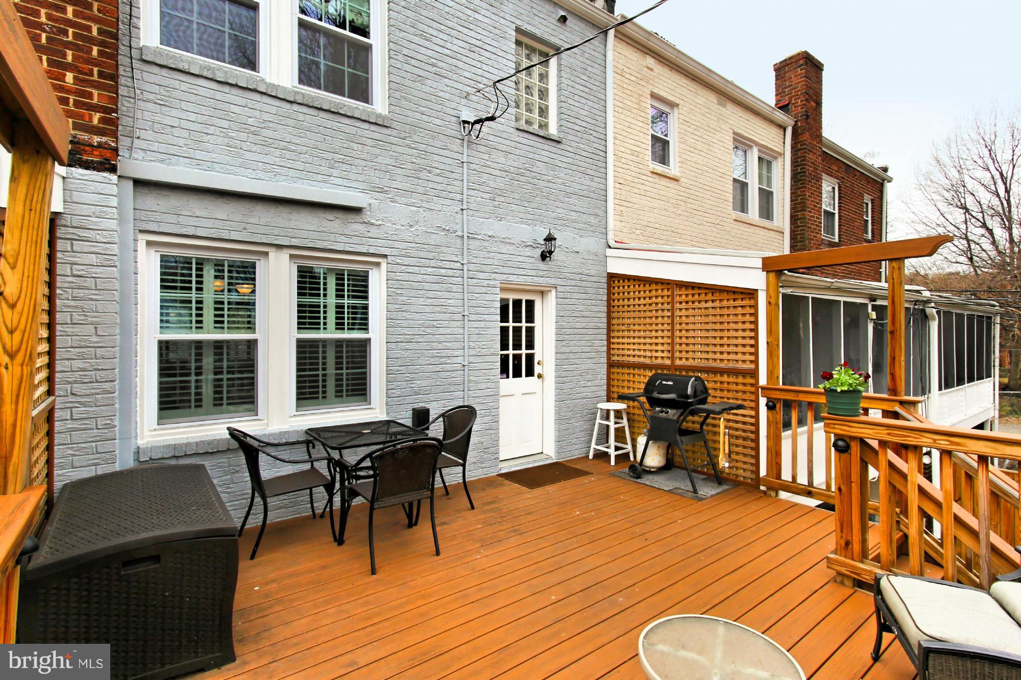 ROSEMONT - Residential