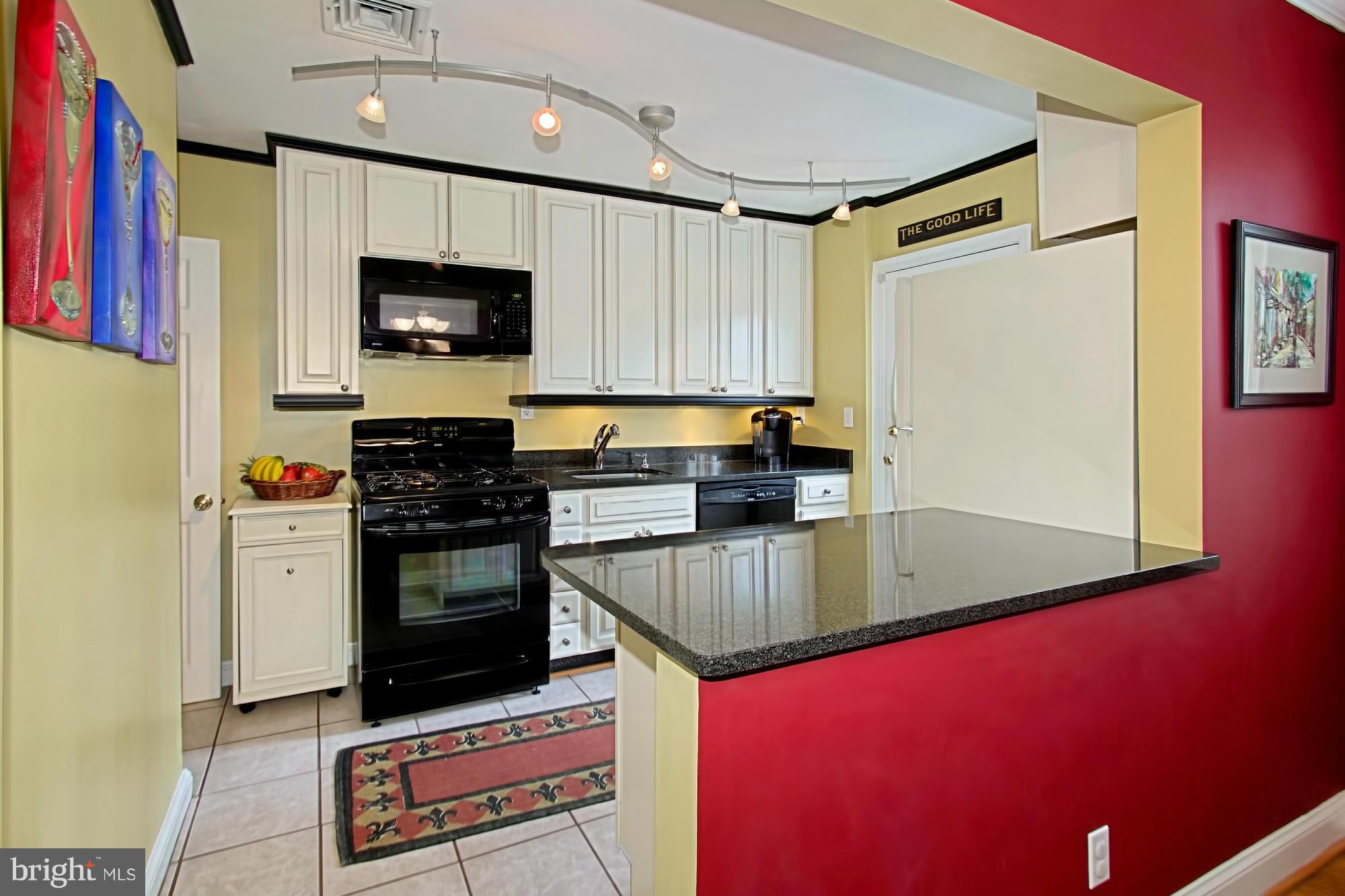 ROSEMONT - Residential