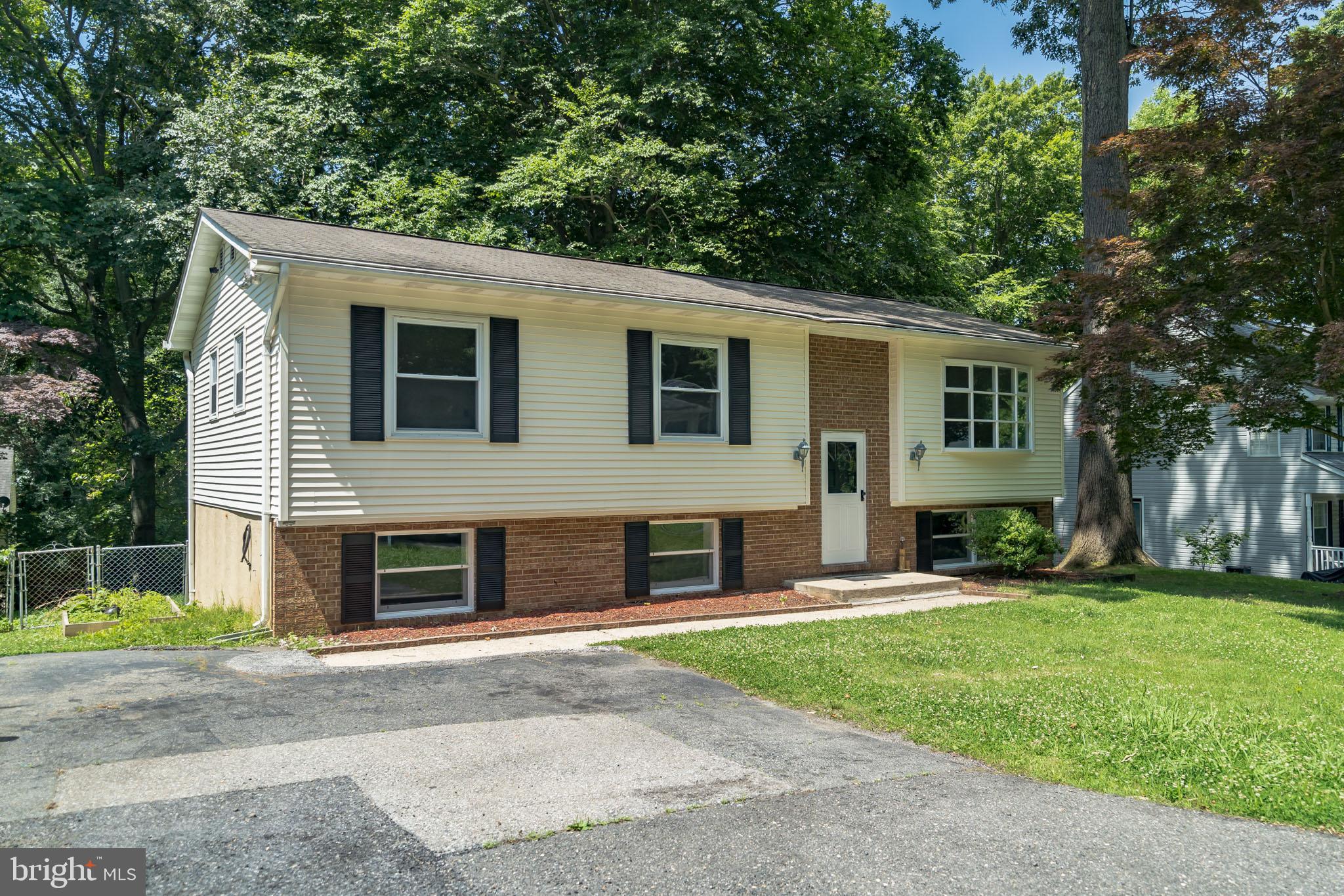 LONG BEACH - Residential