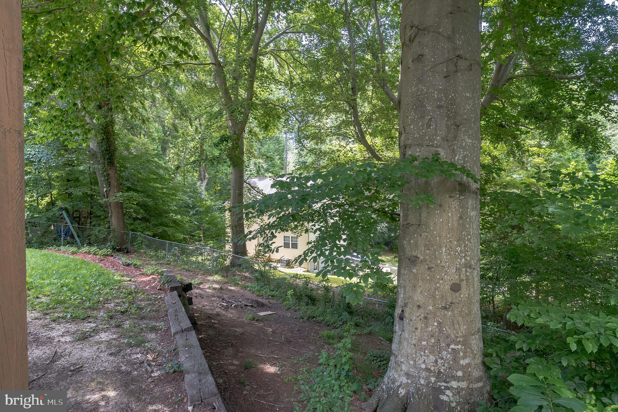 LONG BEACH - Residential