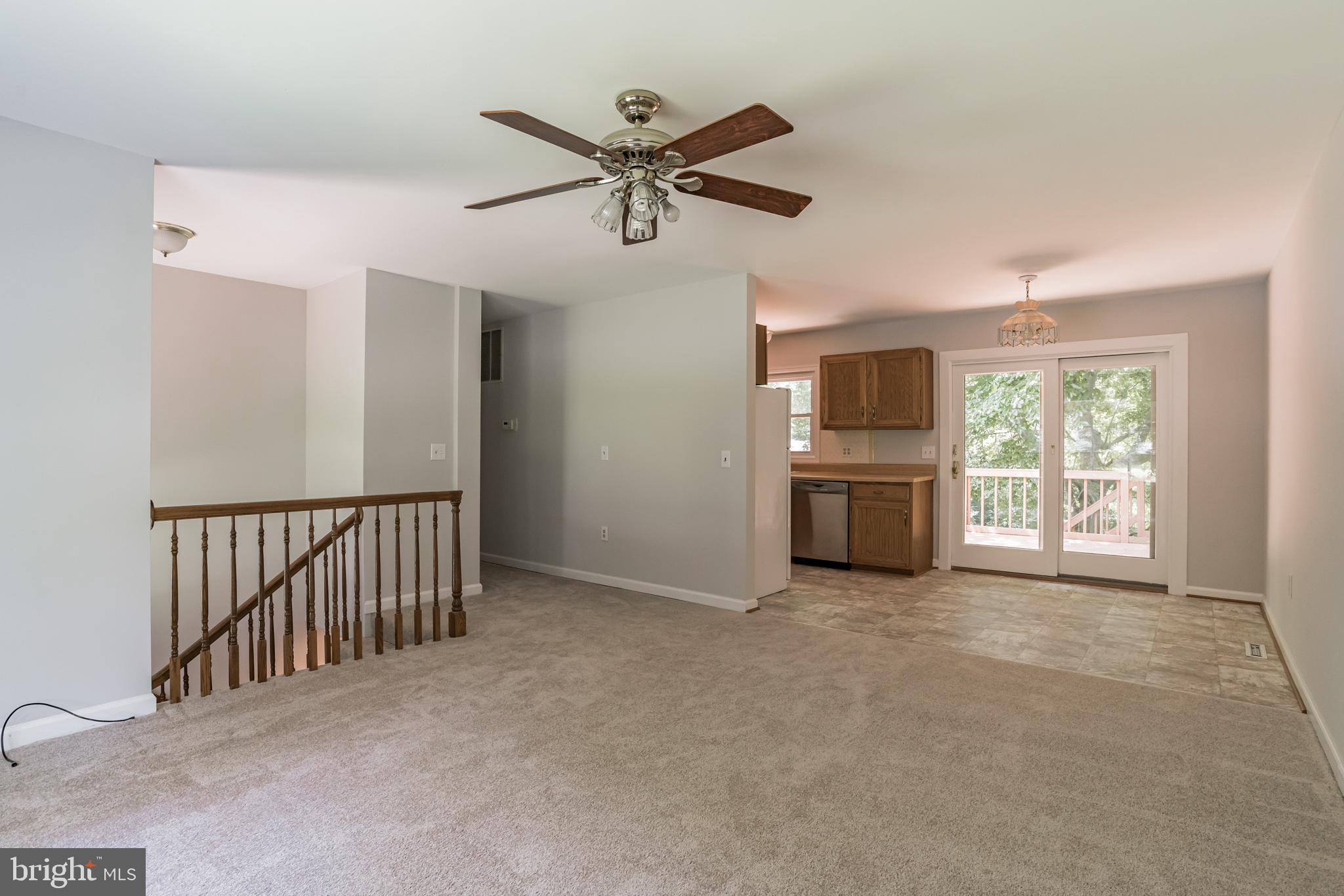 LONG BEACH - Residential