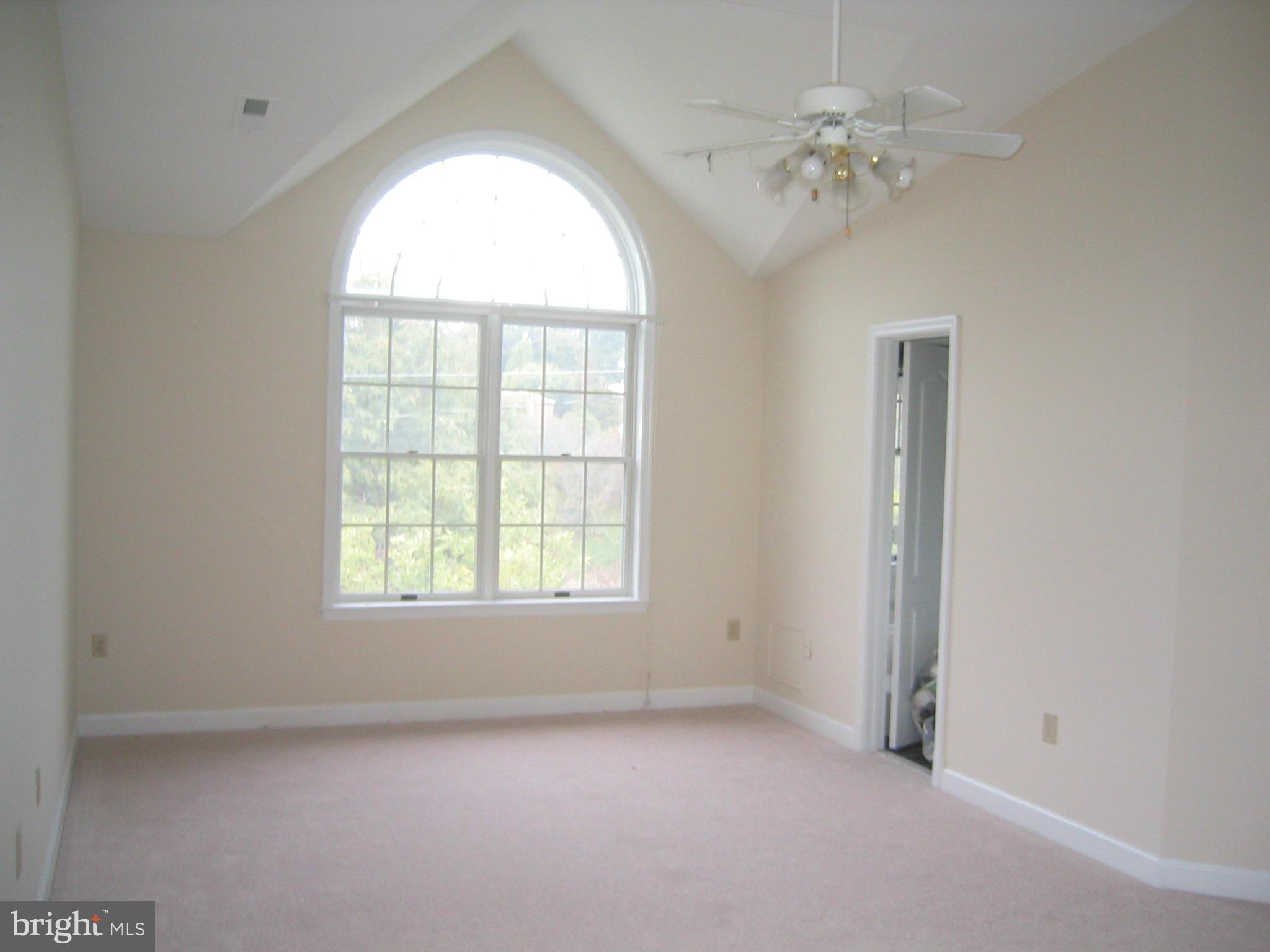 FALLS STATION - Residential Lease