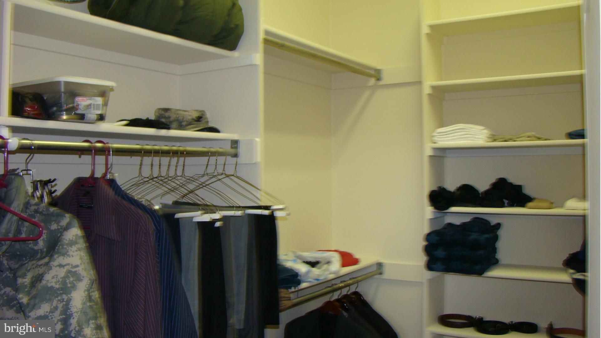 FALLS STATION - Residential Lease