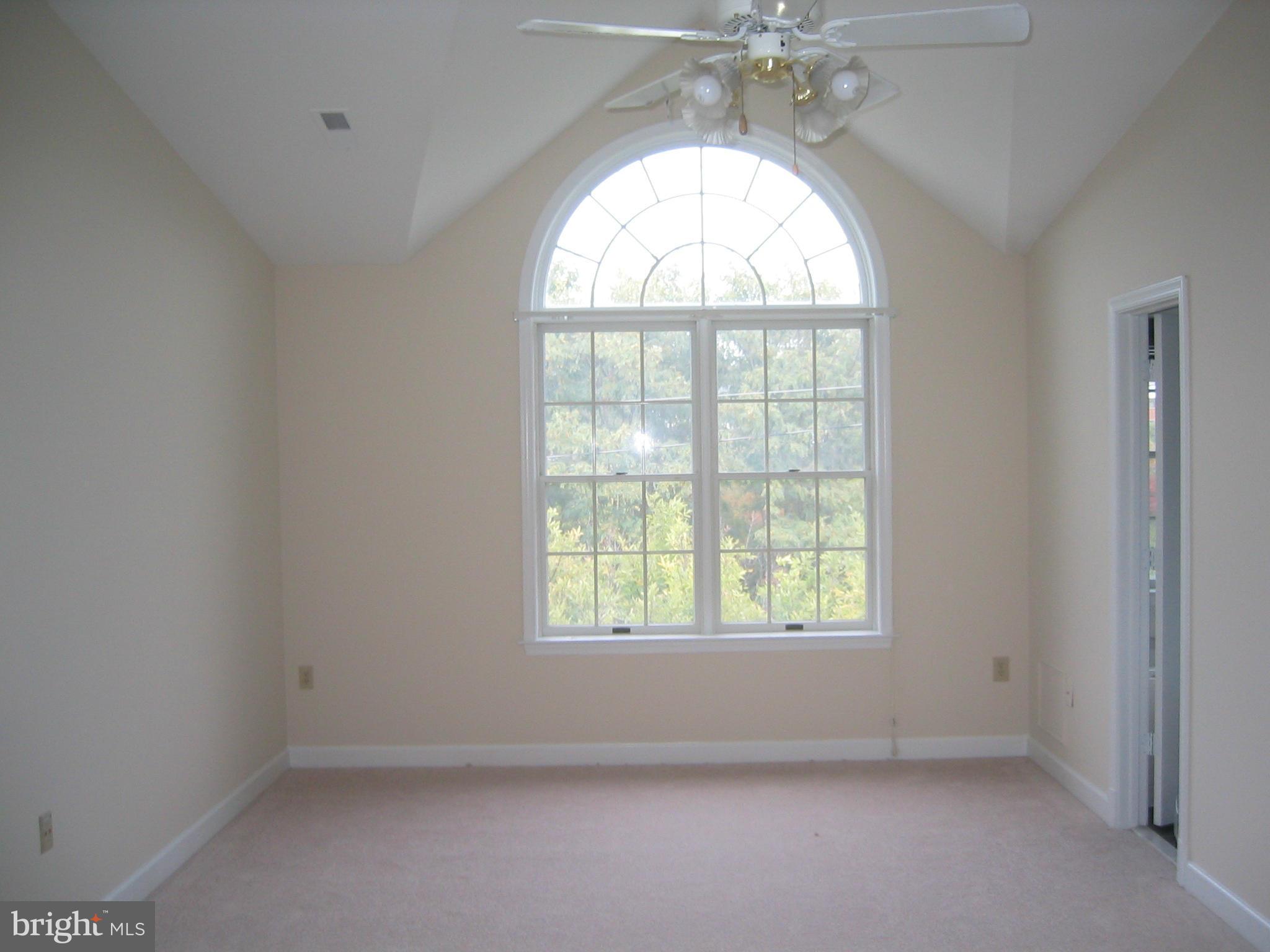 FALLS STATION - Residential Lease