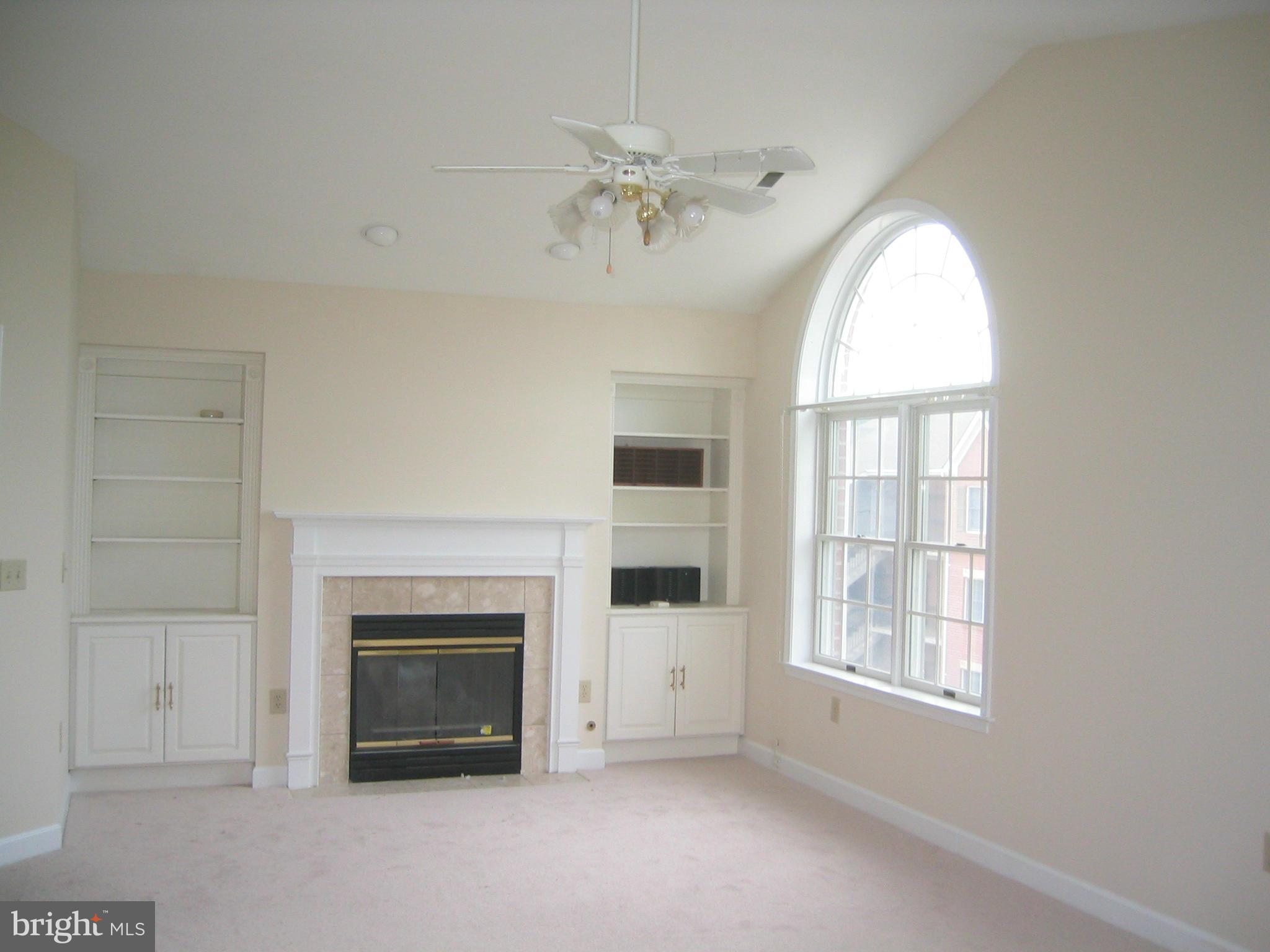 FALLS STATION - Residential Lease