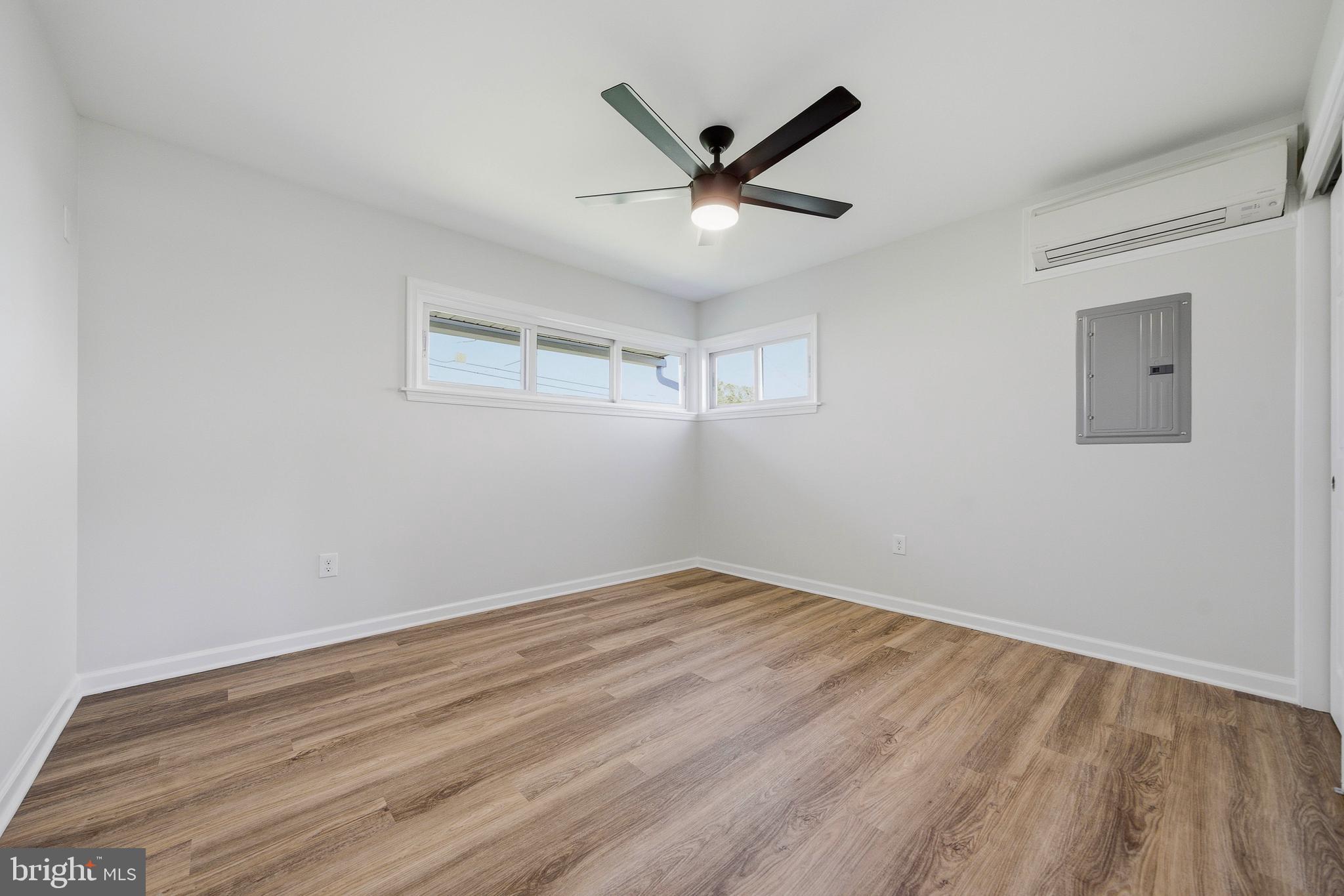 WHITEWOOD - Residential