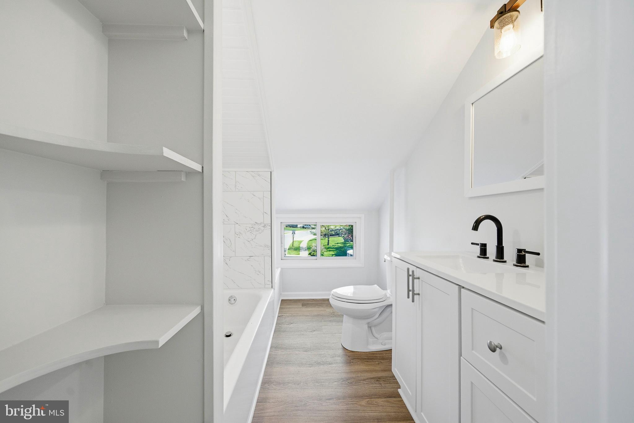 WHITEWOOD - Residential