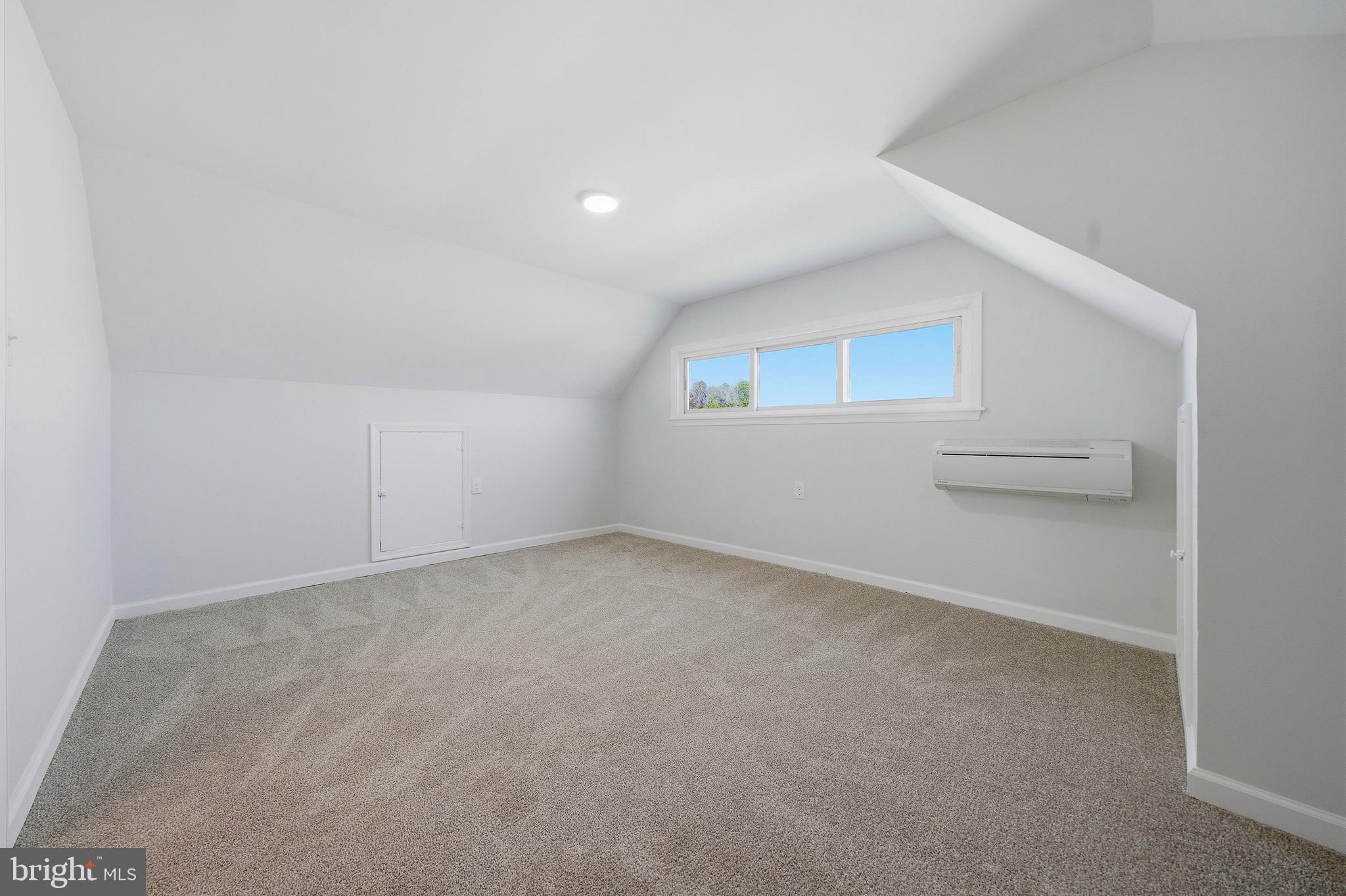 WHITEWOOD - Residential