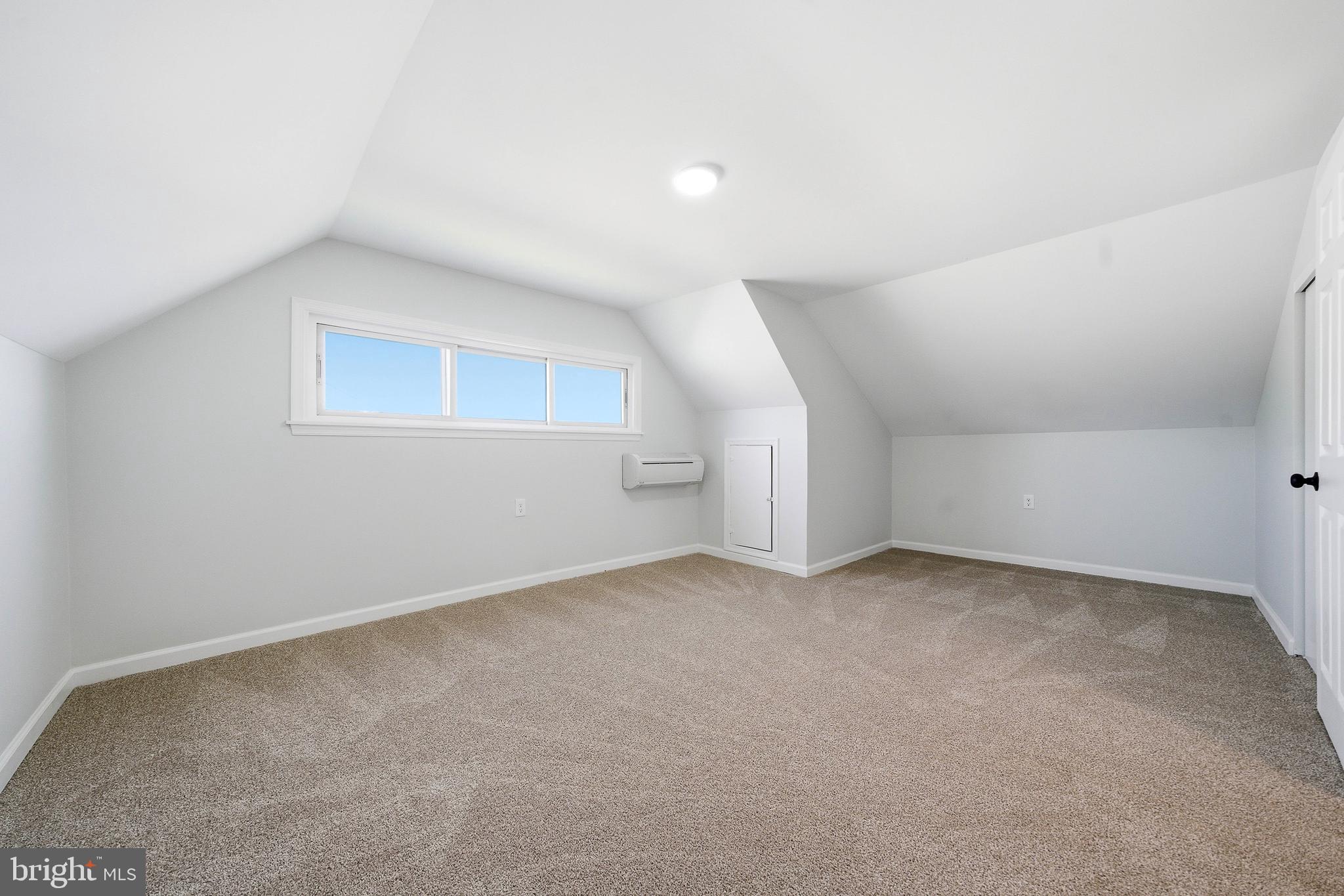 WHITEWOOD - Residential