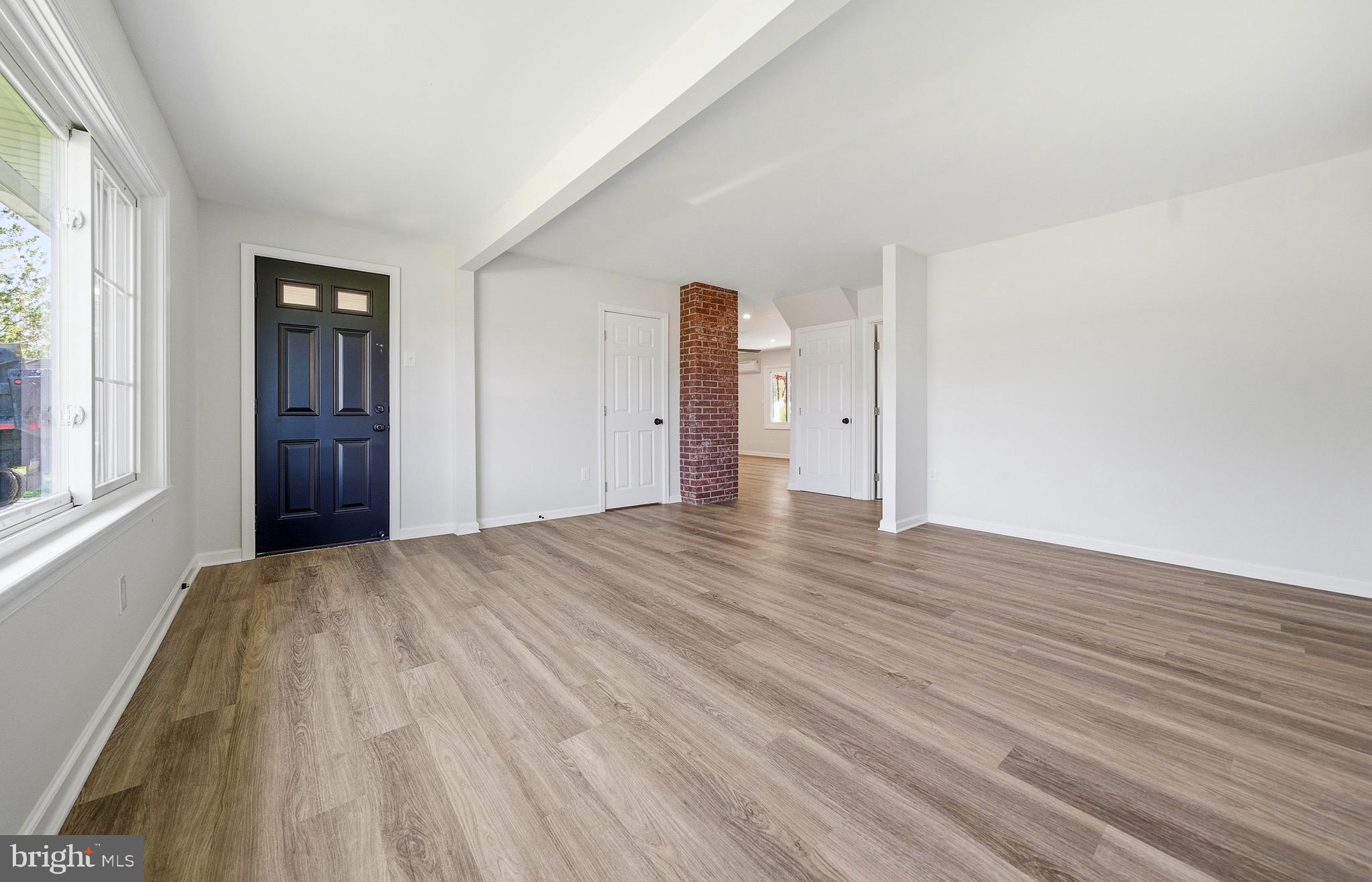 WHITEWOOD - Residential