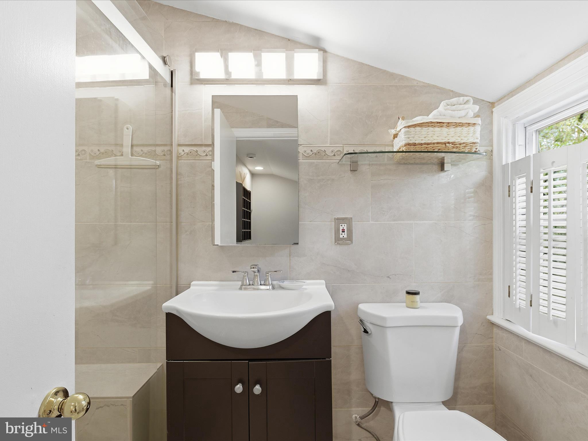 GLENMONT FOREST - Residential