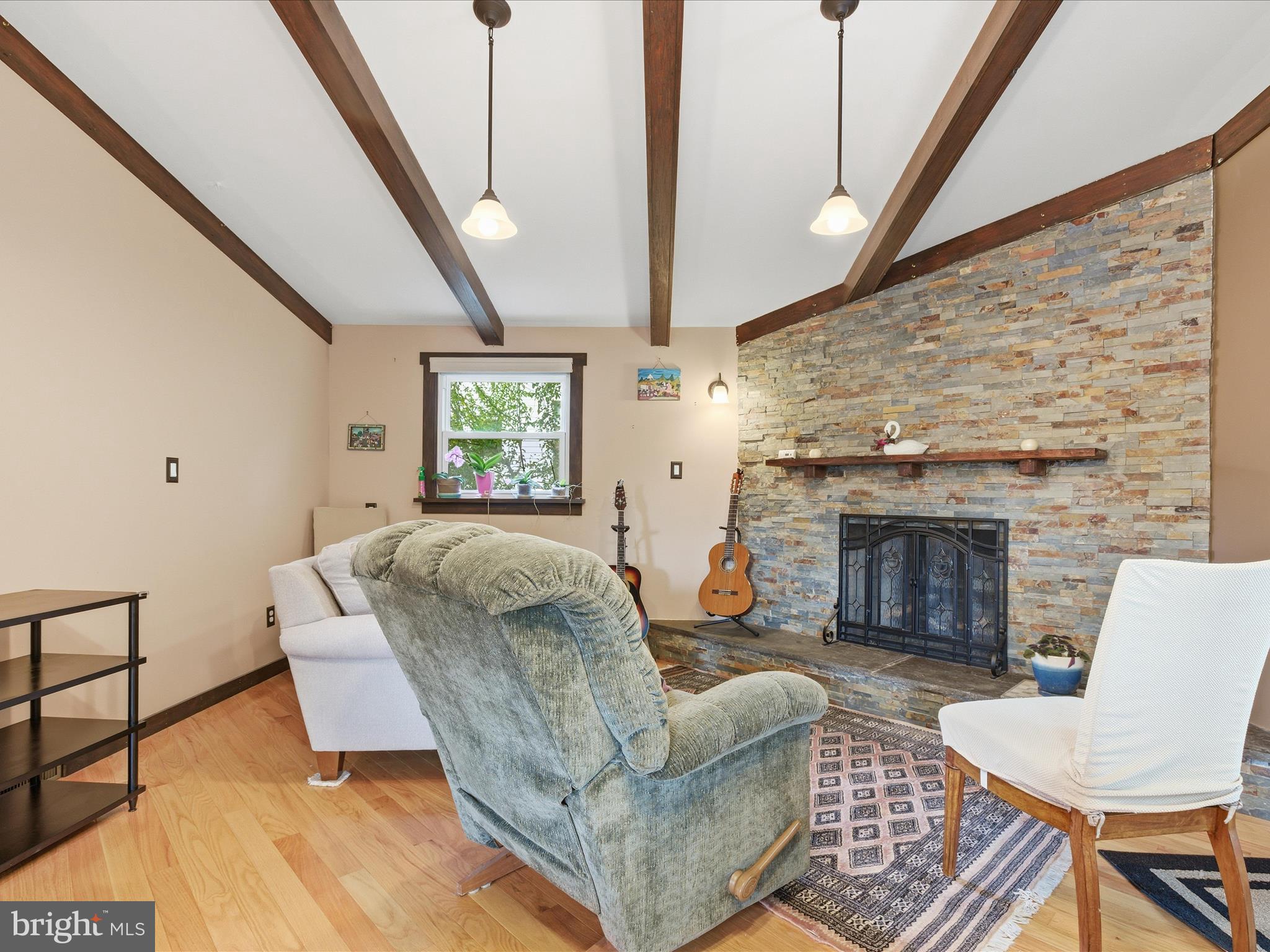 GLENMONT FOREST - Residential