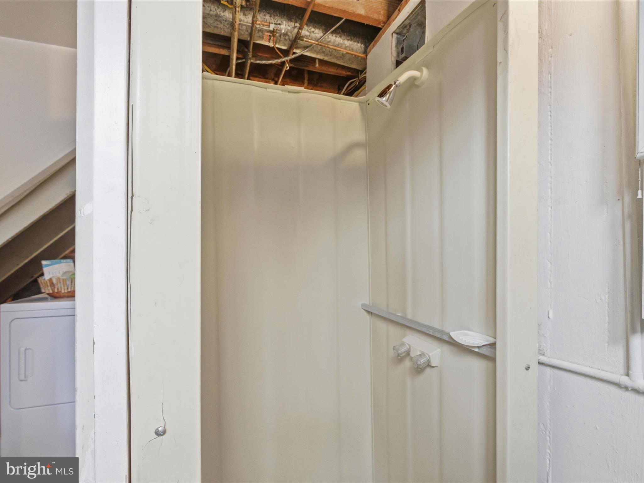 GLENMONT FOREST - Residential