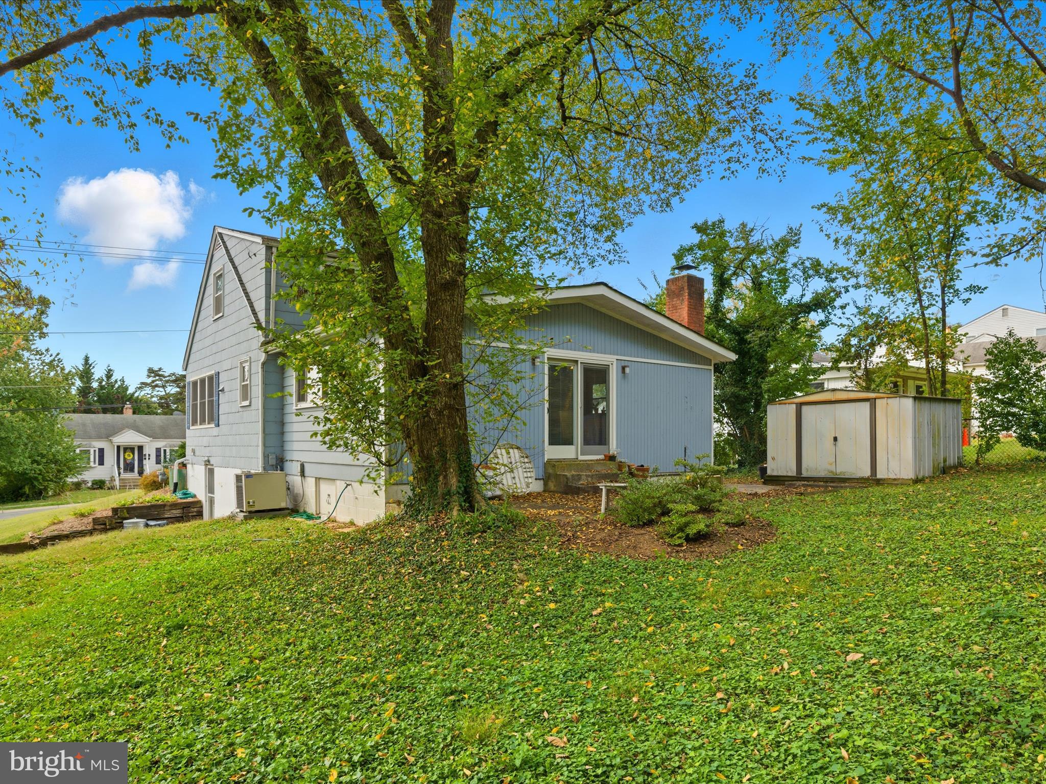 GLENMONT FOREST - Residential