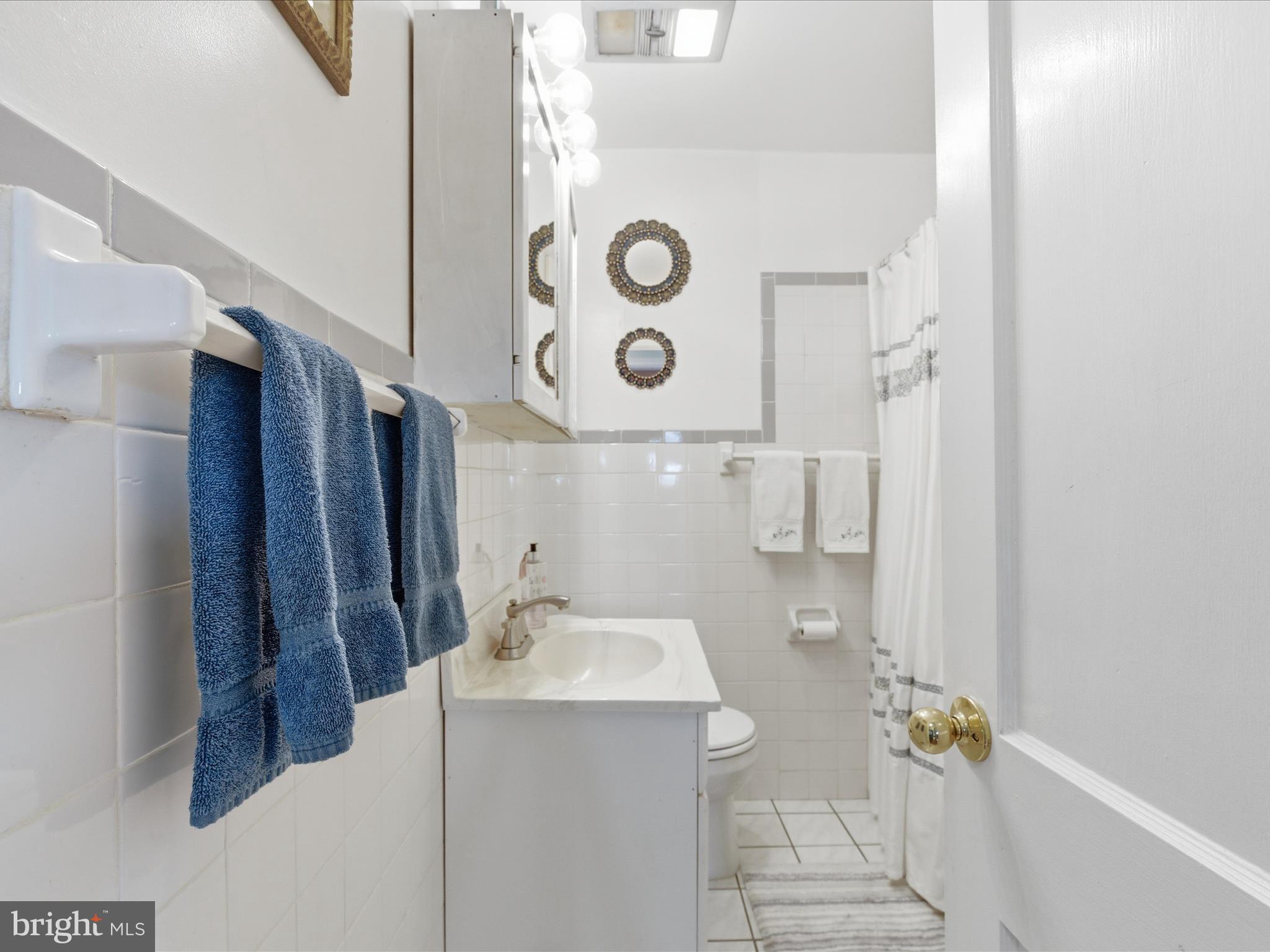 GLENMONT FOREST - Residential