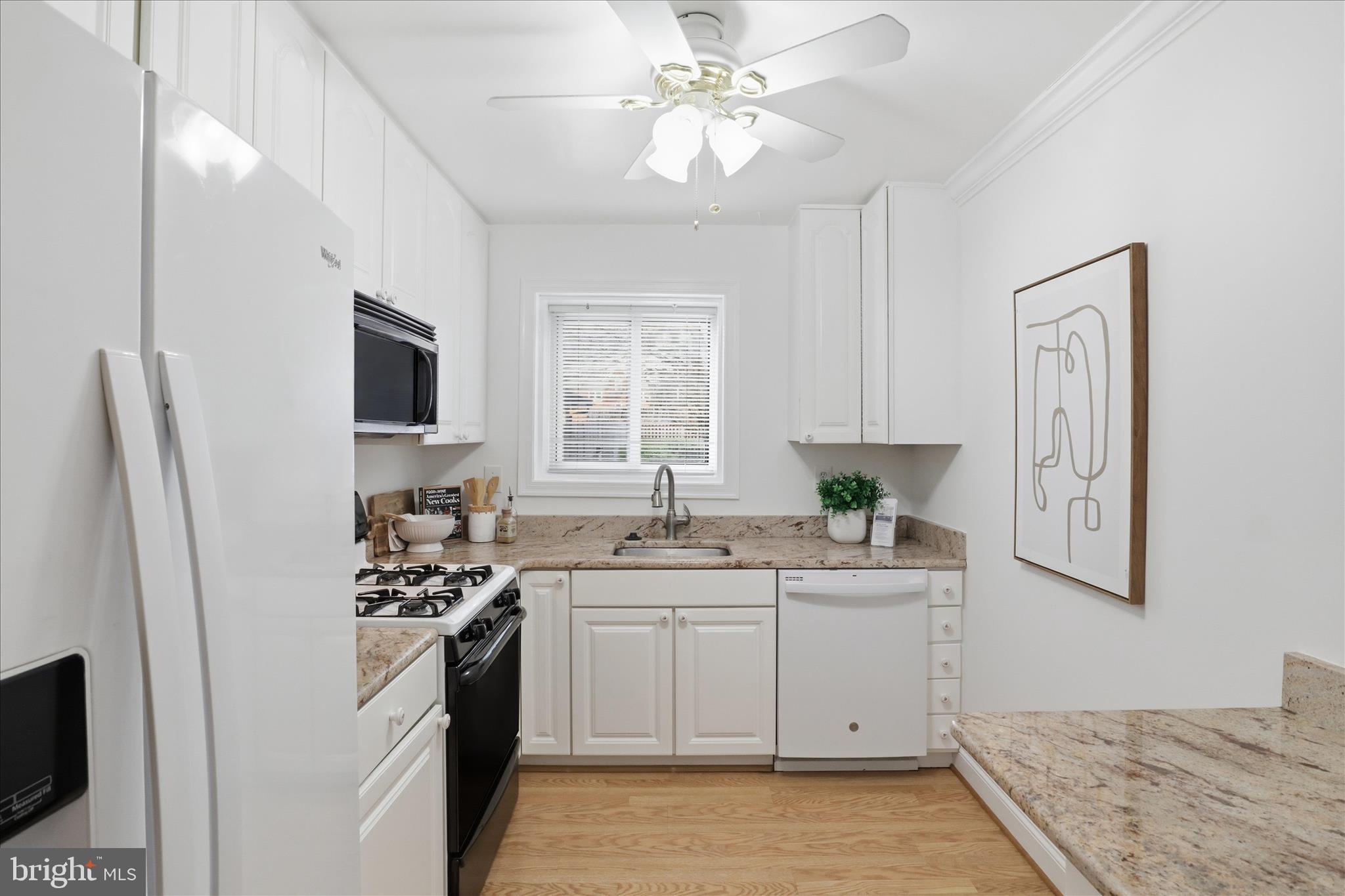 PARK TOWERS - Residential