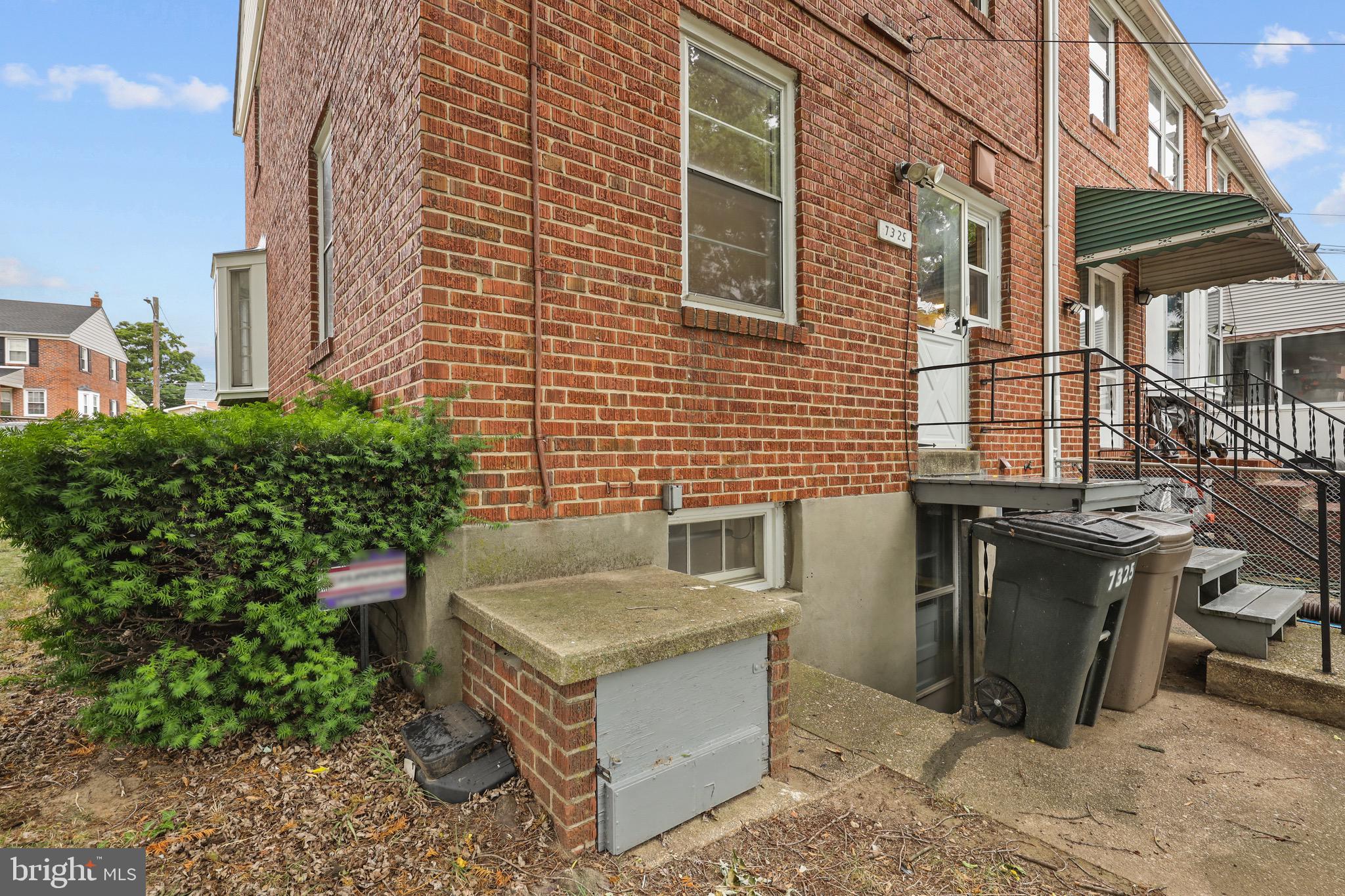 EASTWOOD - Residential