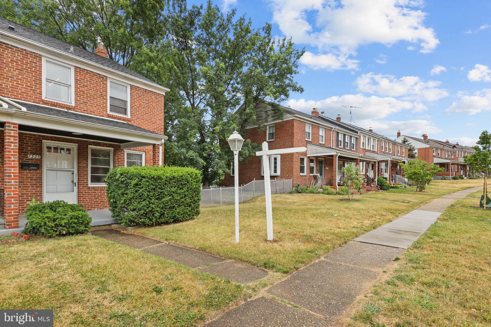 EASTWOOD - Residential