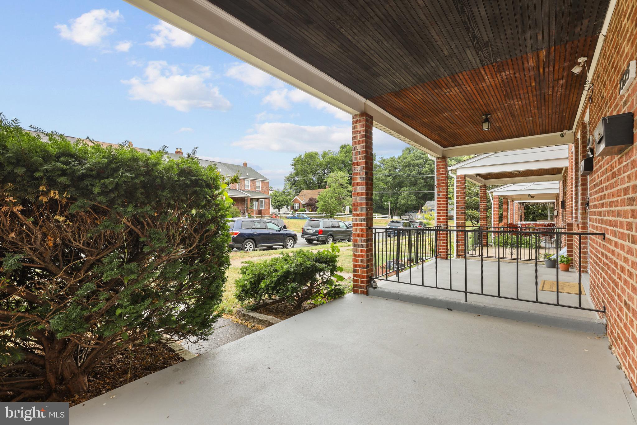 EASTWOOD - Residential