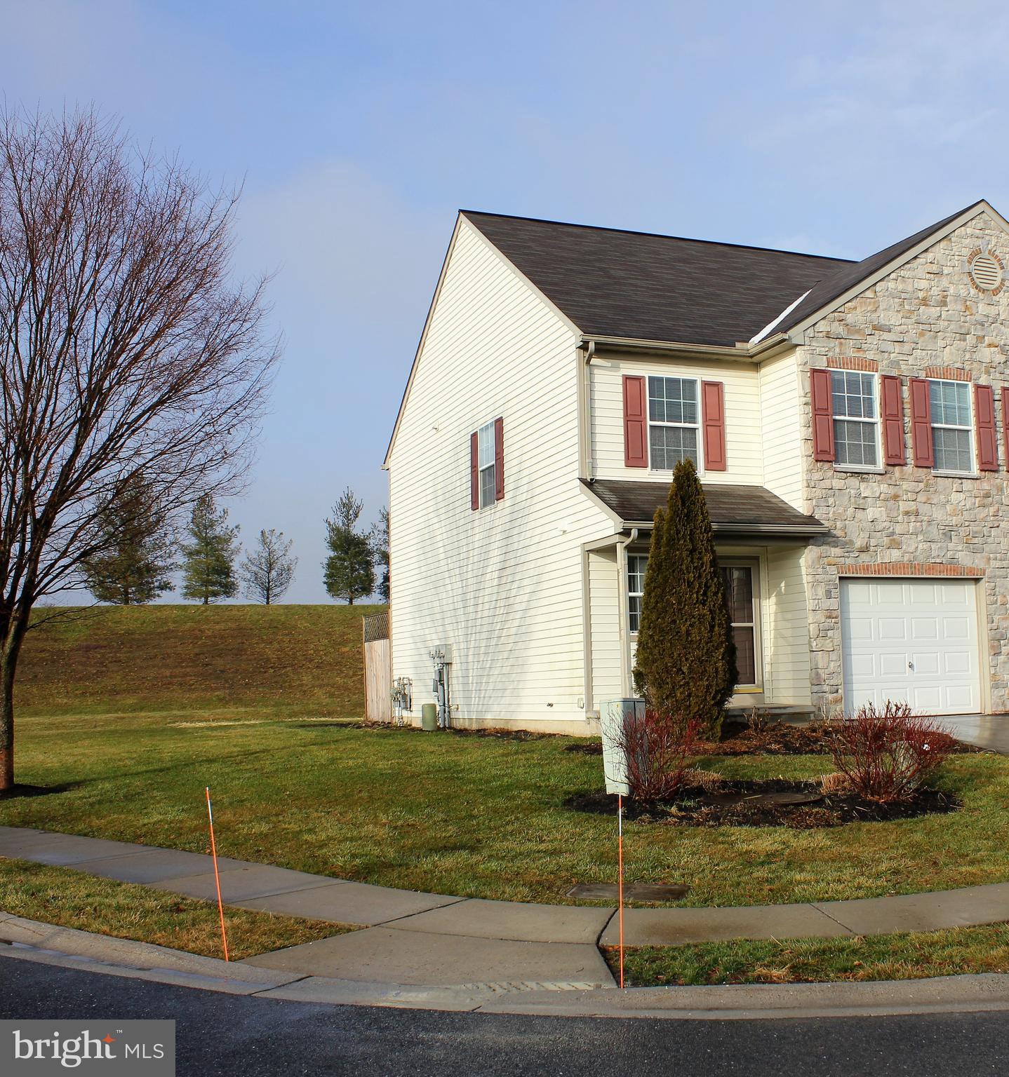 BRADFORD ESTATES - Residential