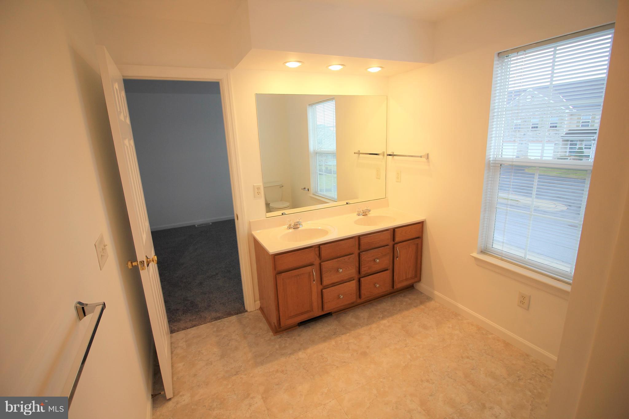 BRADFORD ESTATES - Residential