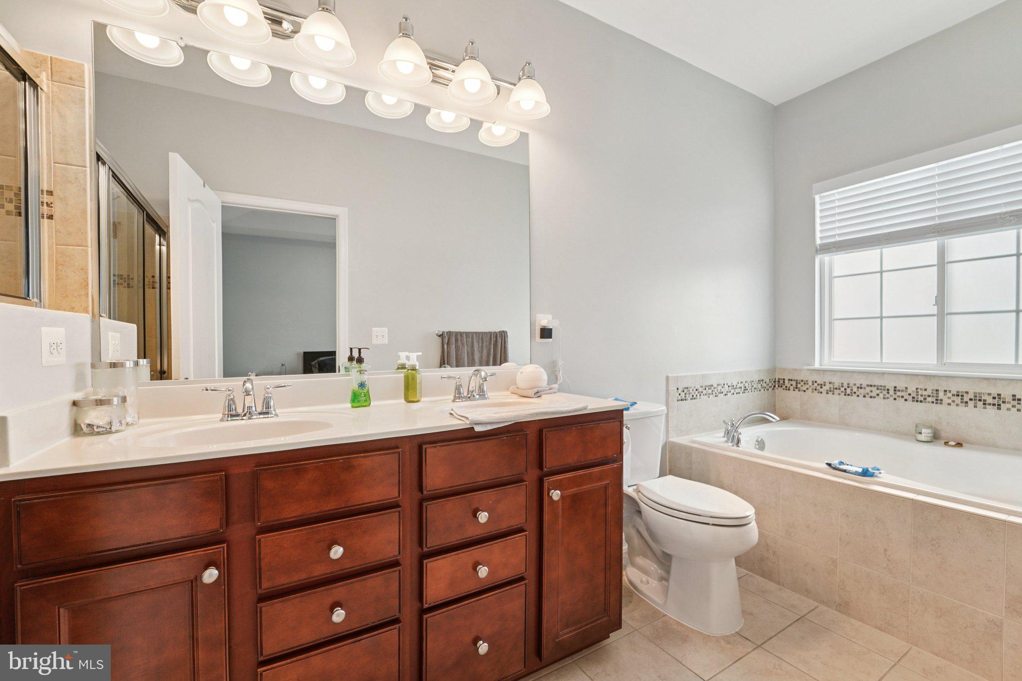 TANGLEWOOD - Residential