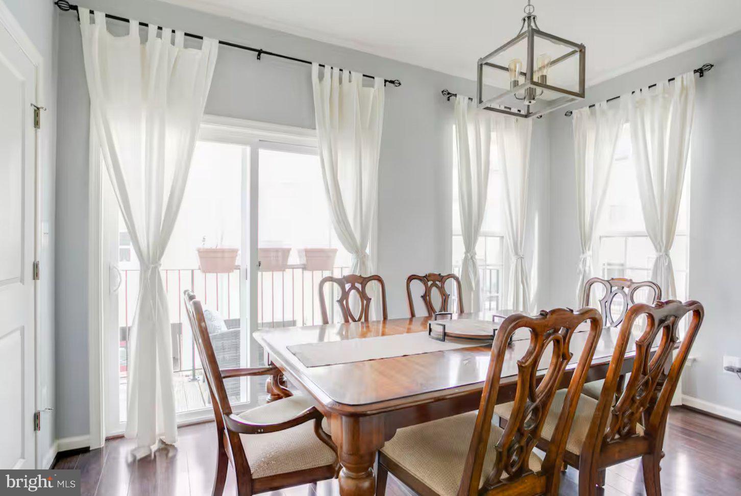 GALLERY PARK - Residential Lease