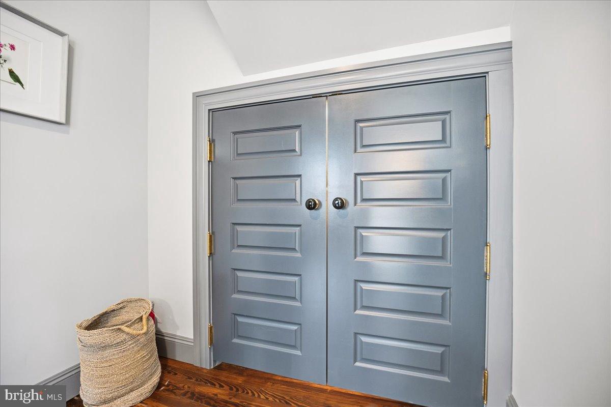 AVONDALE - Residential