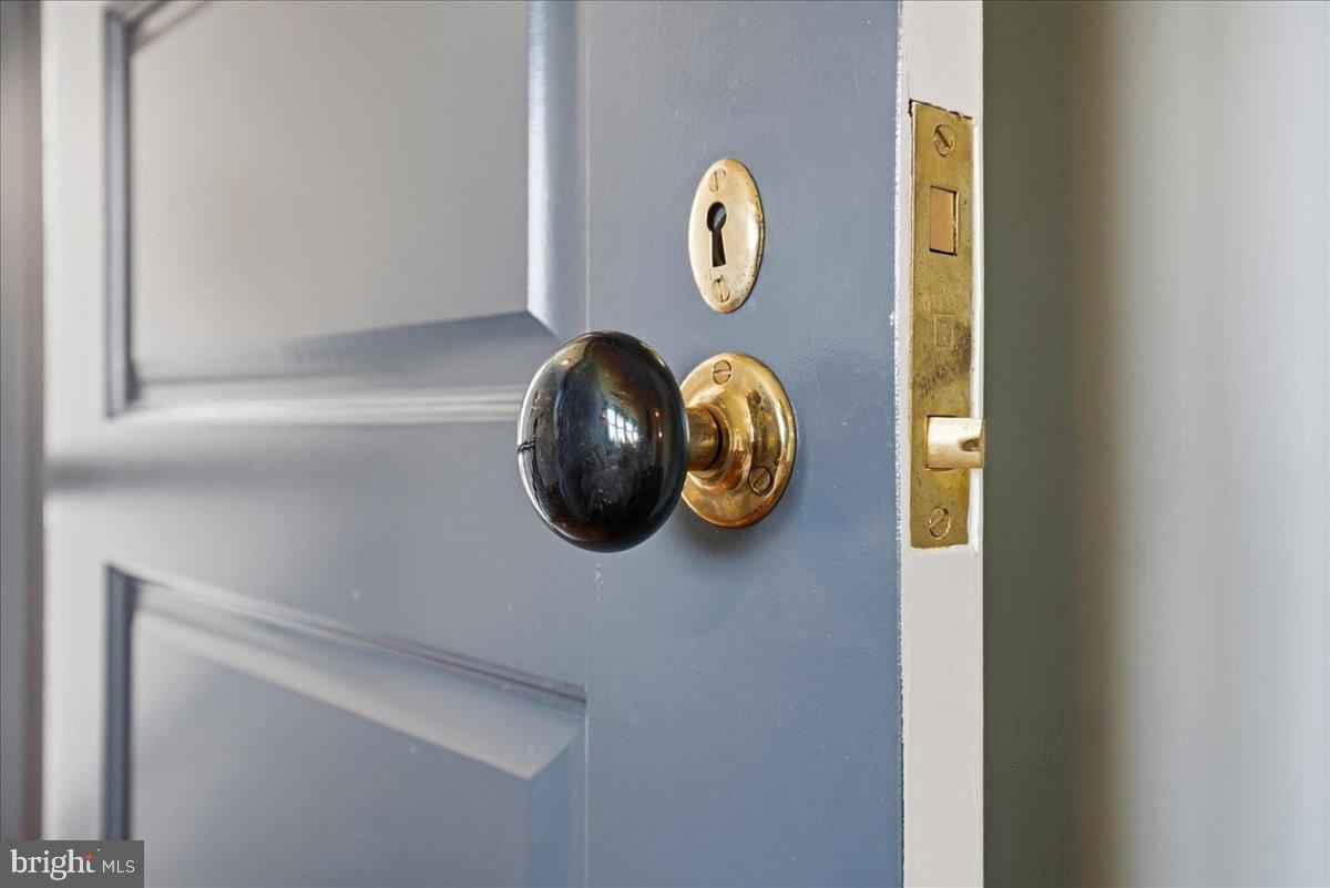 AVONDALE - Residential