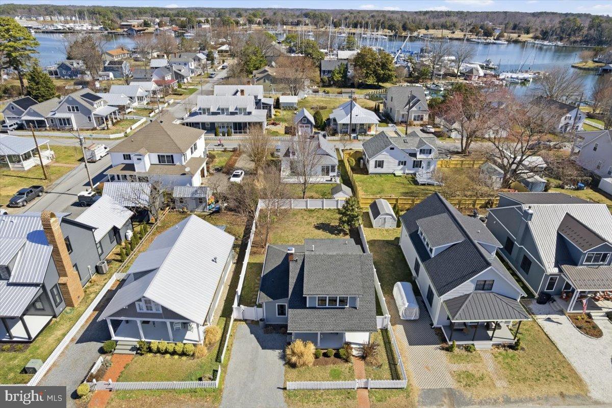 AVONDALE - Residential