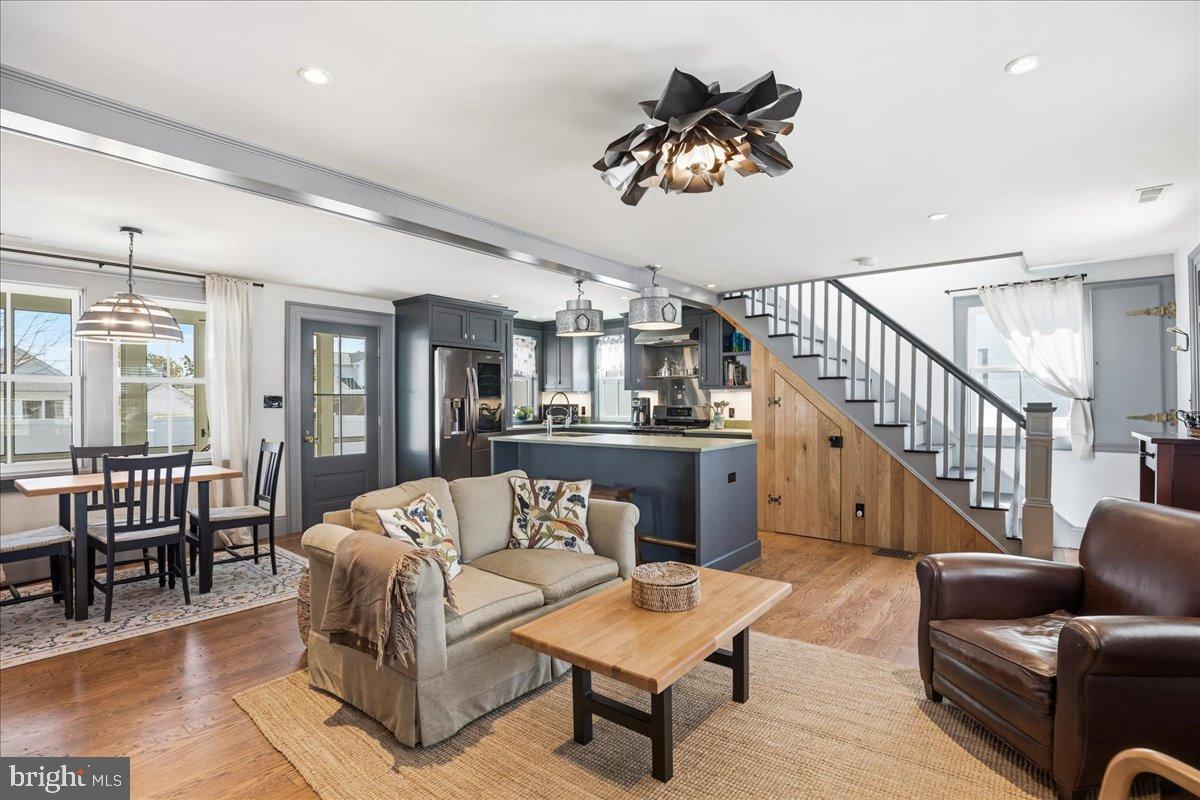 AVONDALE - Residential