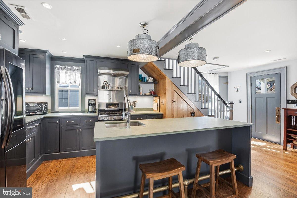 AVONDALE - Residential