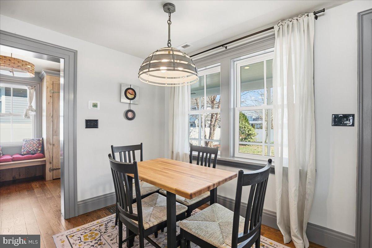 AVONDALE - Residential