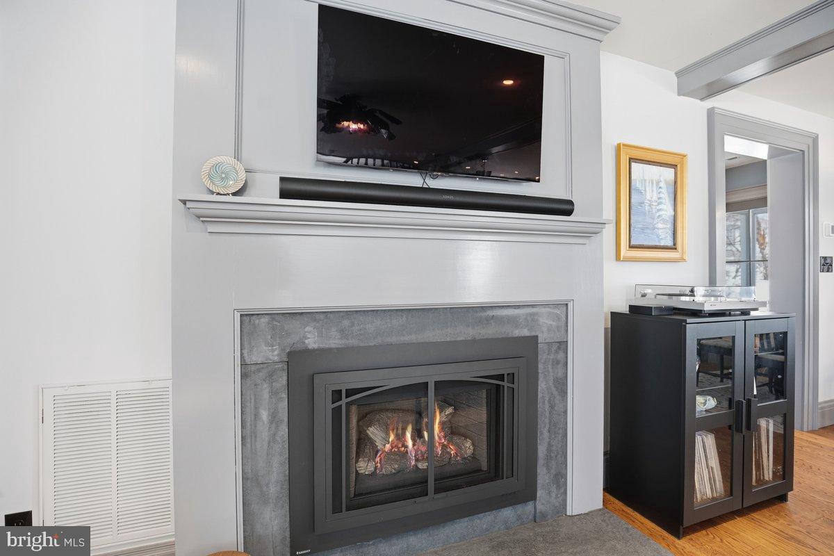 AVONDALE - Residential