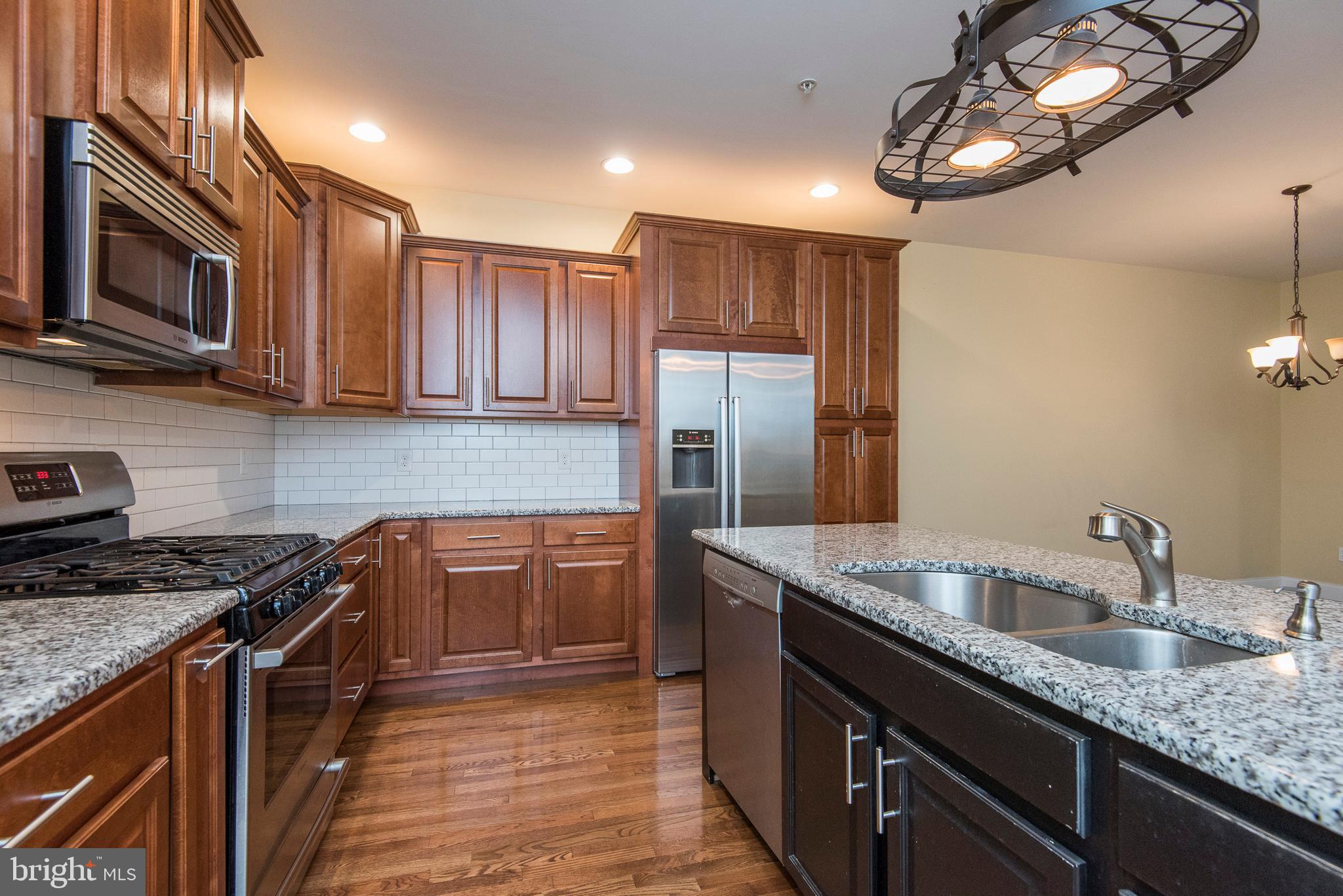 MANAYUNK - Residential Lease