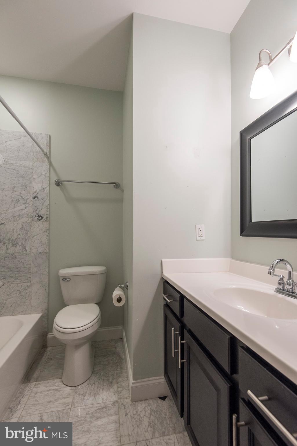 MANAYUNK - Residential Lease