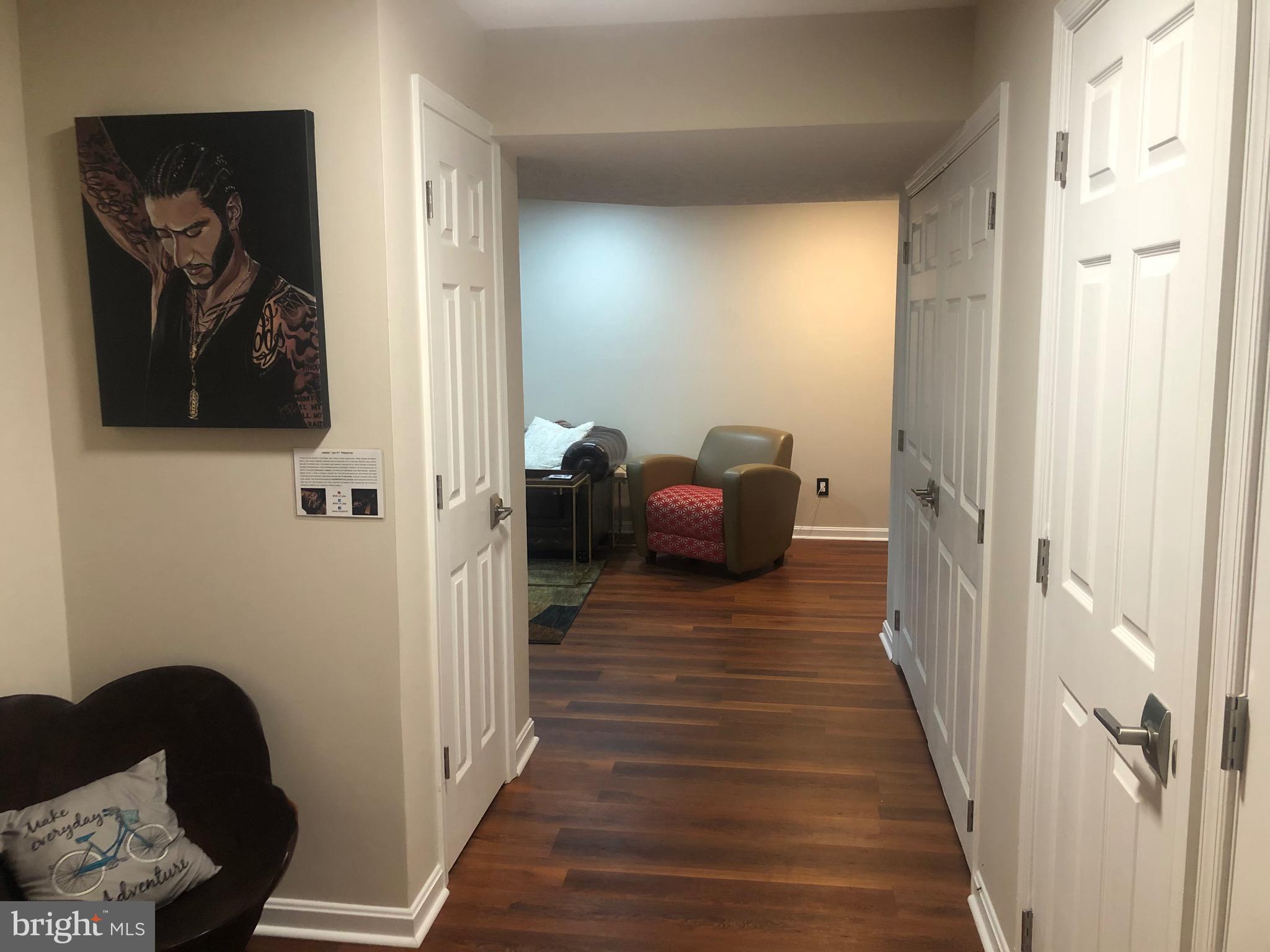 WALNUT POINT - Residential