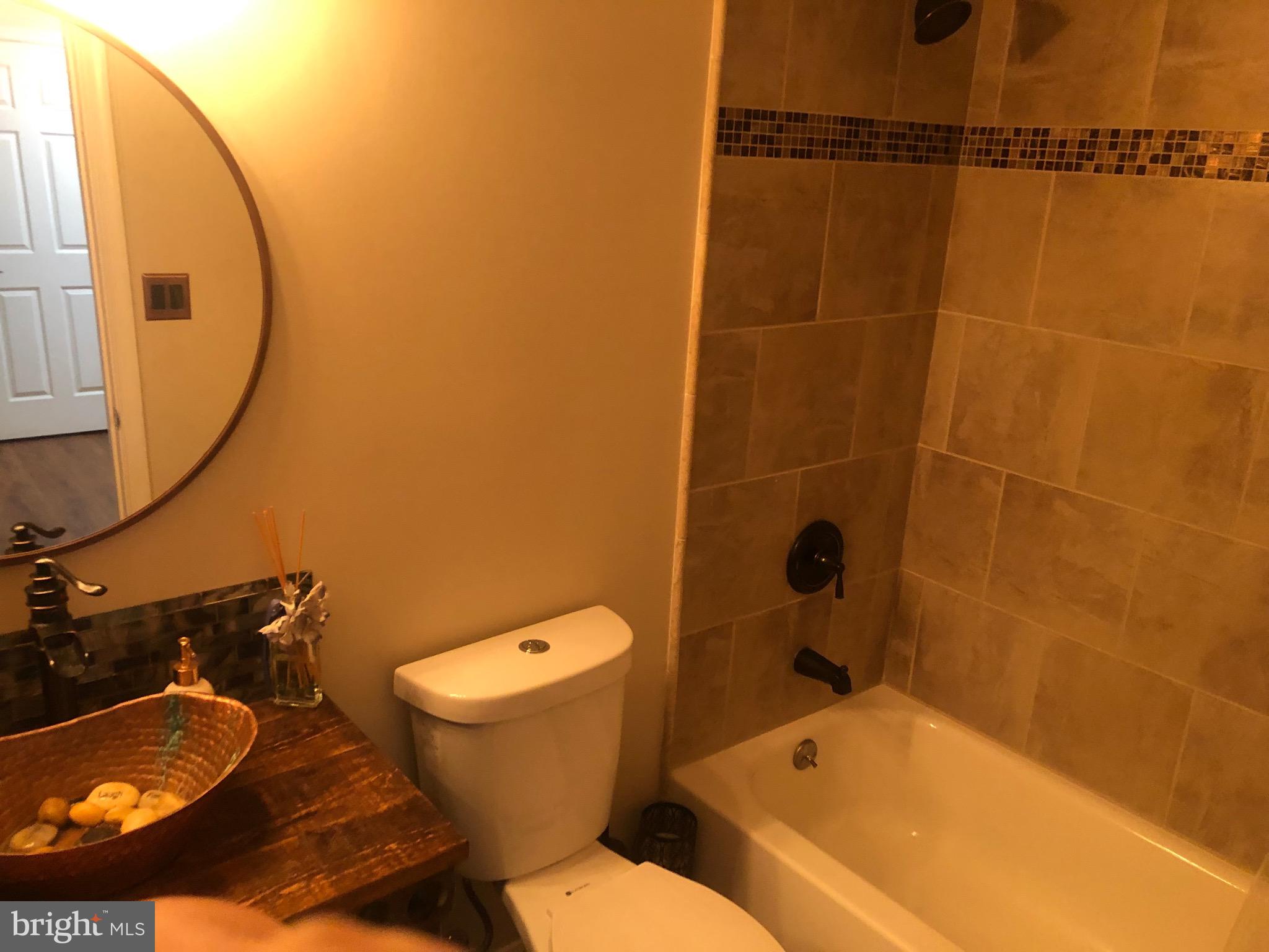 WALNUT POINT - Residential