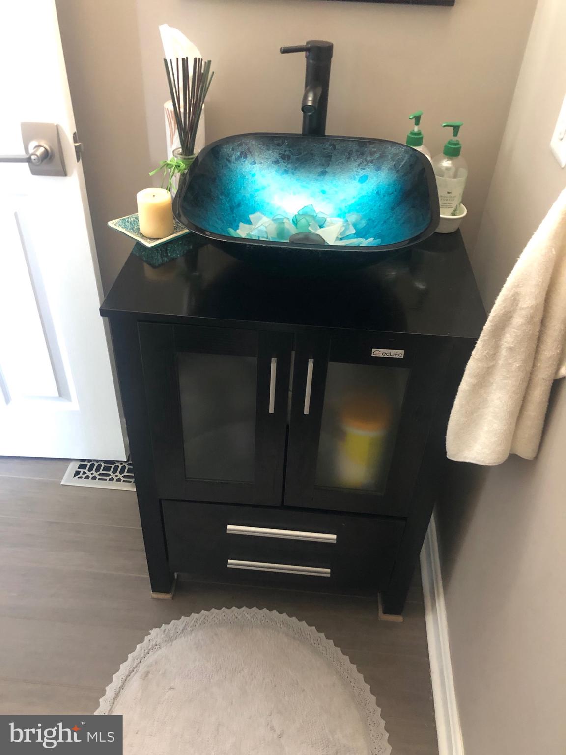 WALNUT POINT - Residential