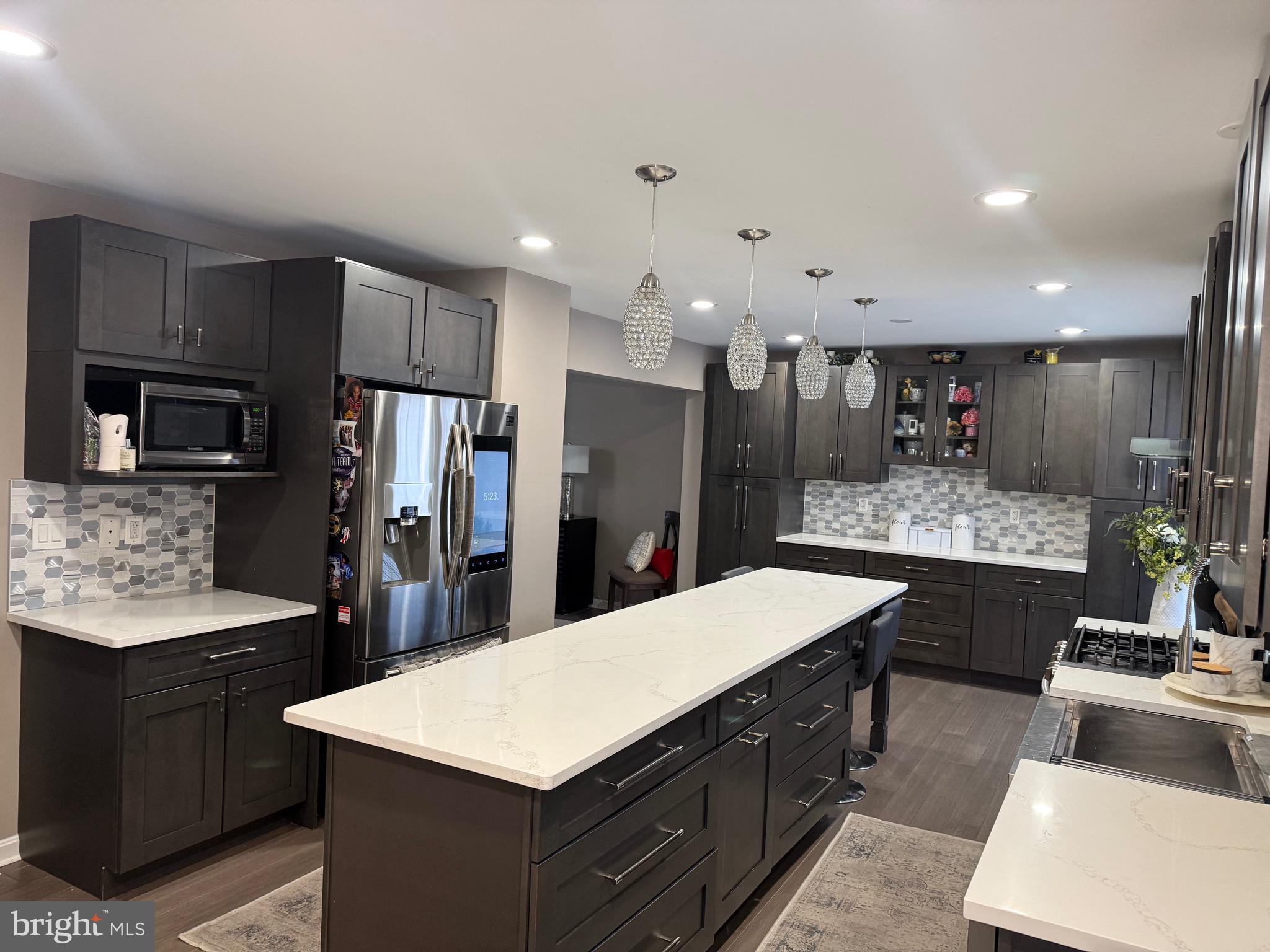 WALNUT POINT - Residential