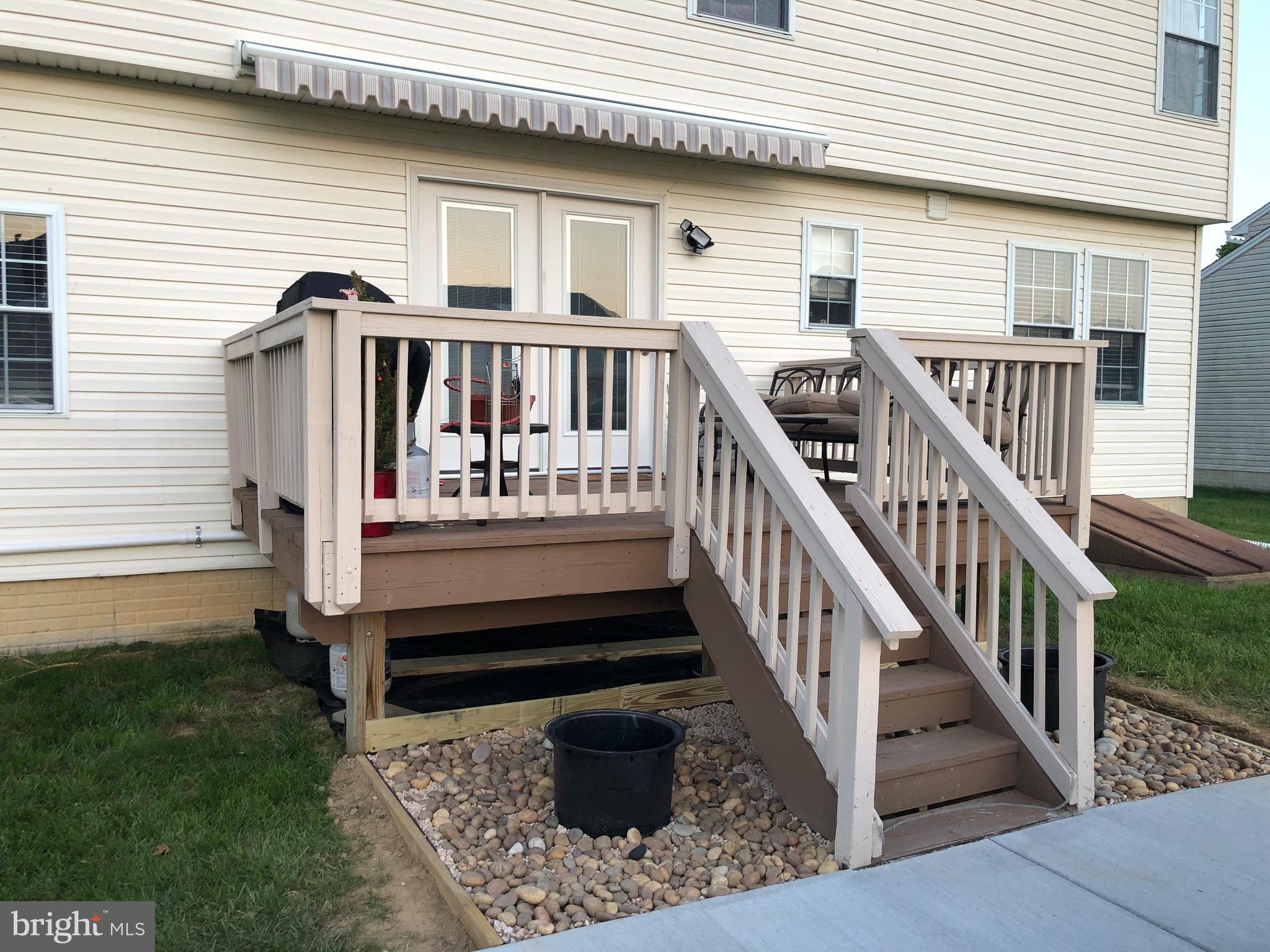 WALNUT POINT - Residential