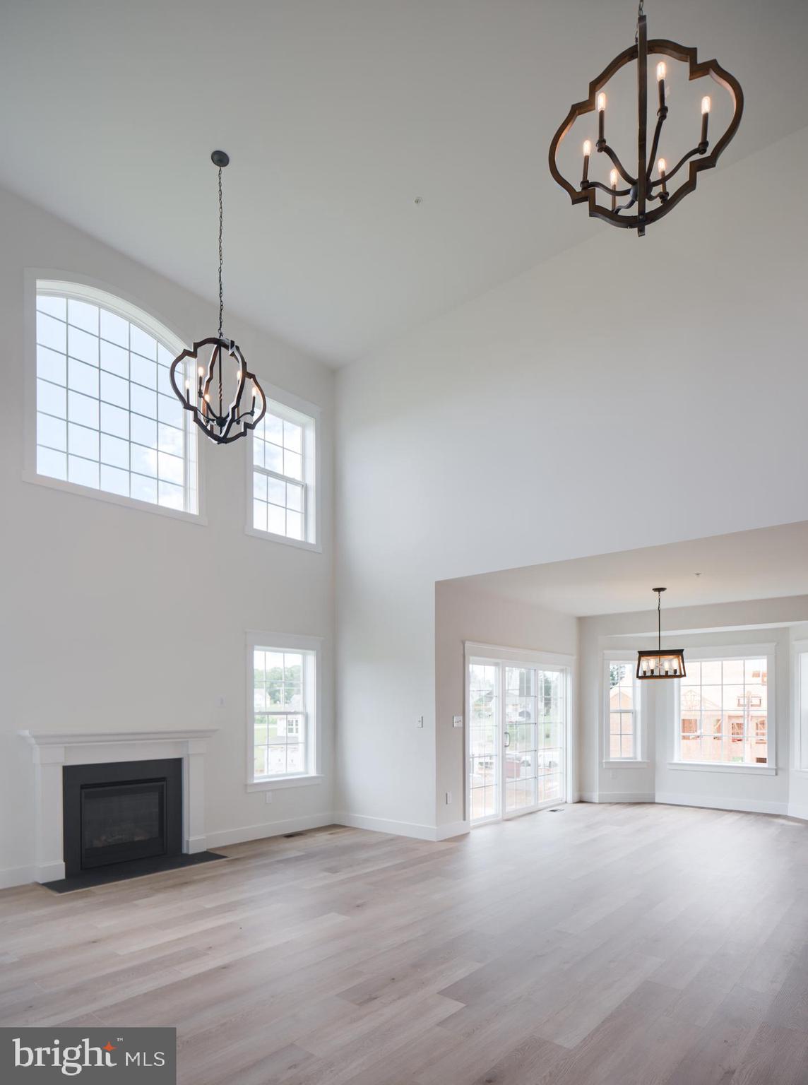 LEGACY FARMS - Residential