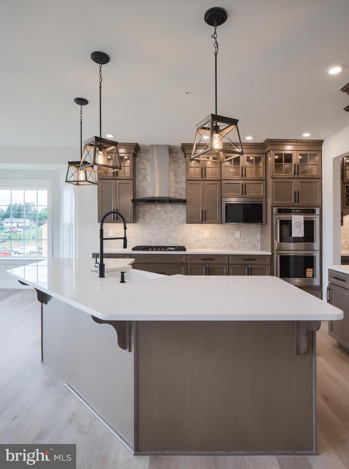 LEGACY FARMS - Residential