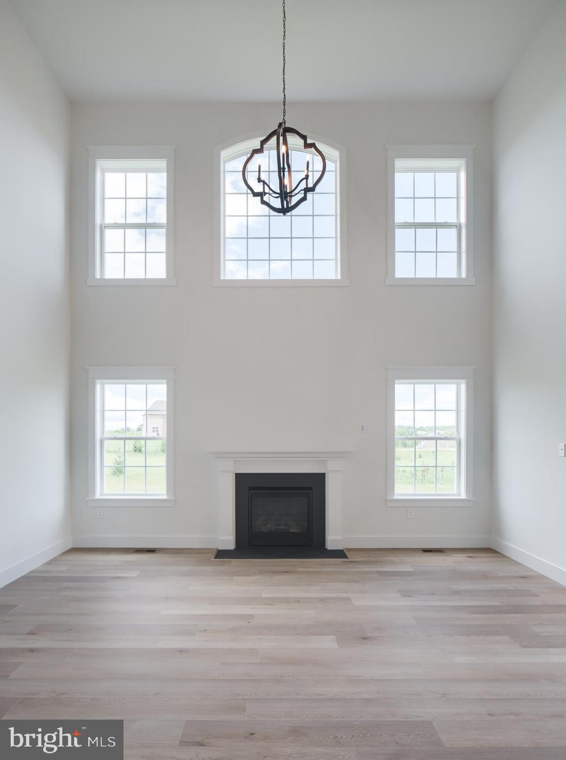 LEGACY FARMS - Residential