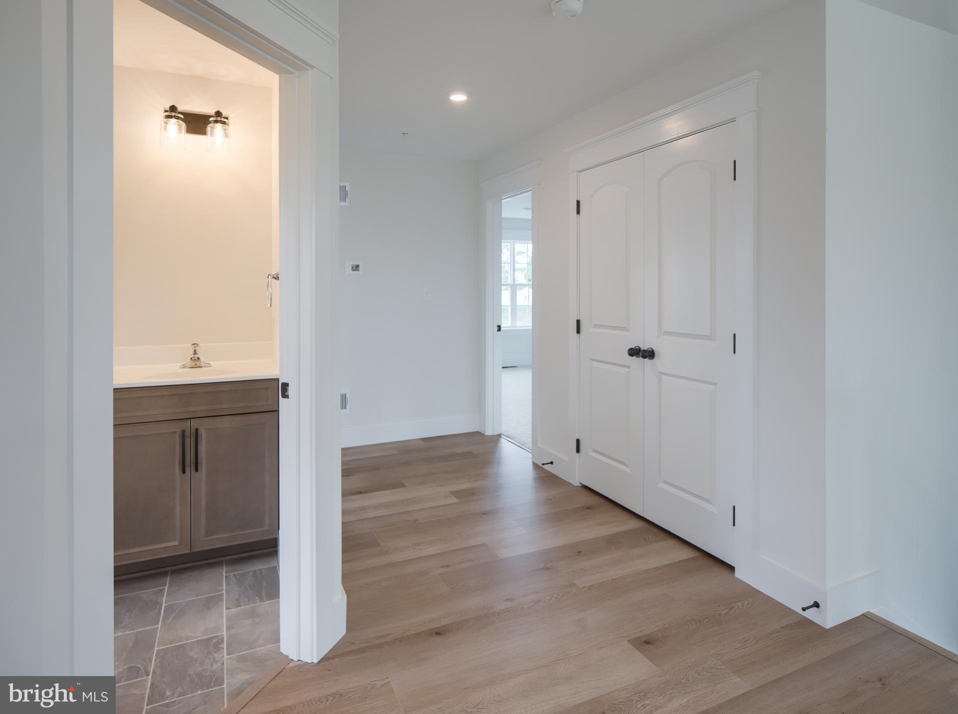 LEGACY FARMS - Residential