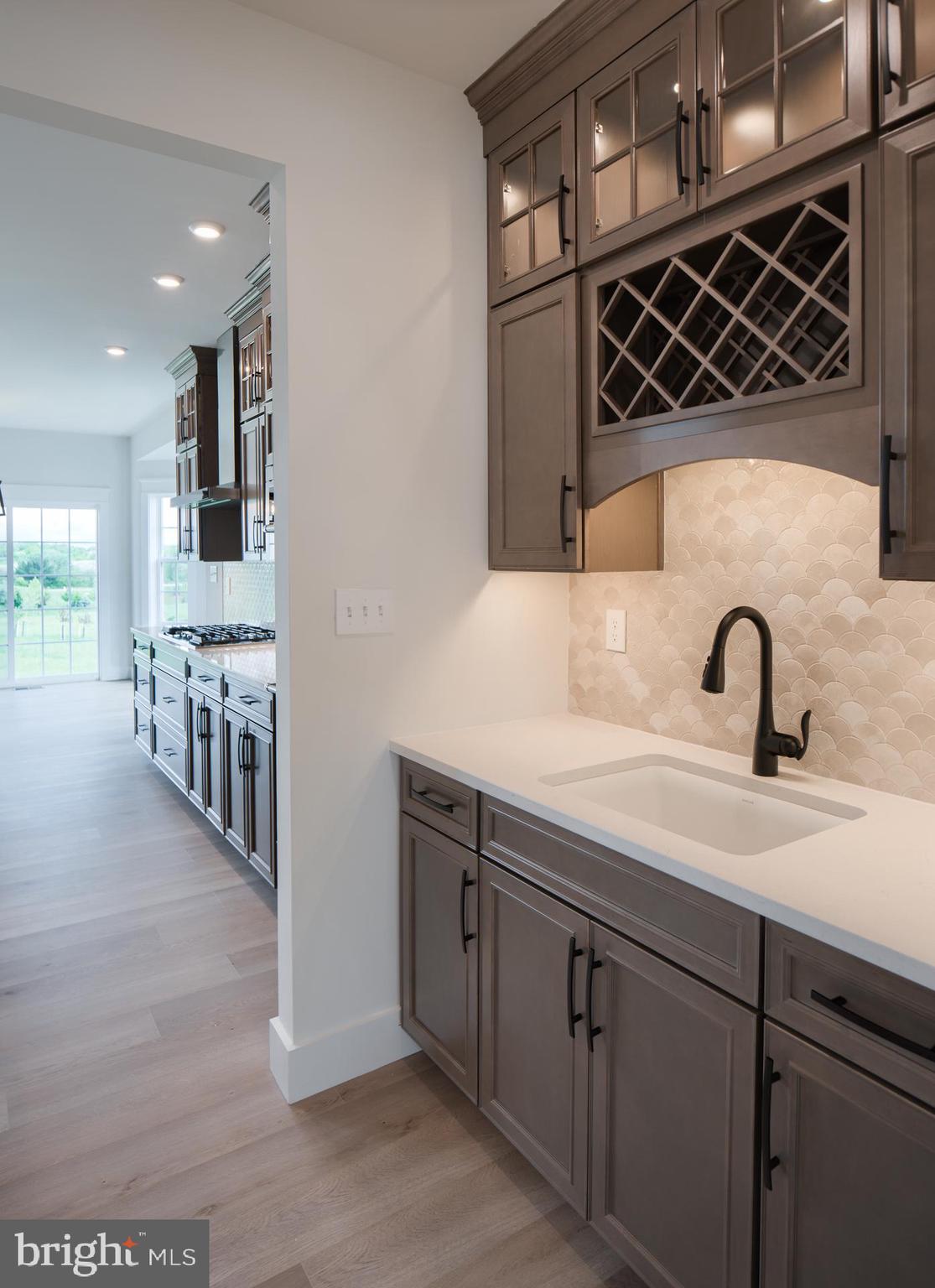 LEGACY FARMS - Residential