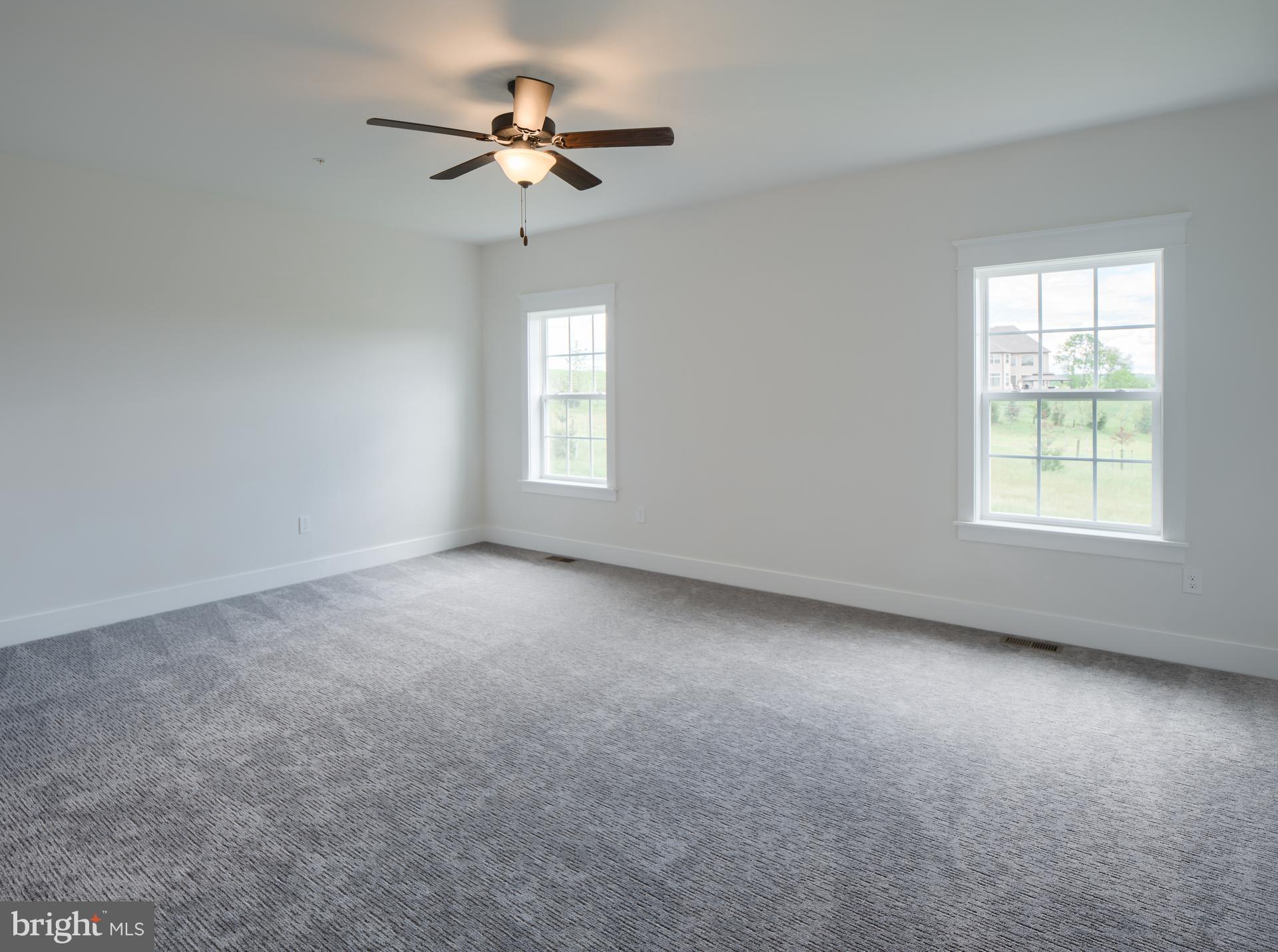 LEGACY FARMS - Residential